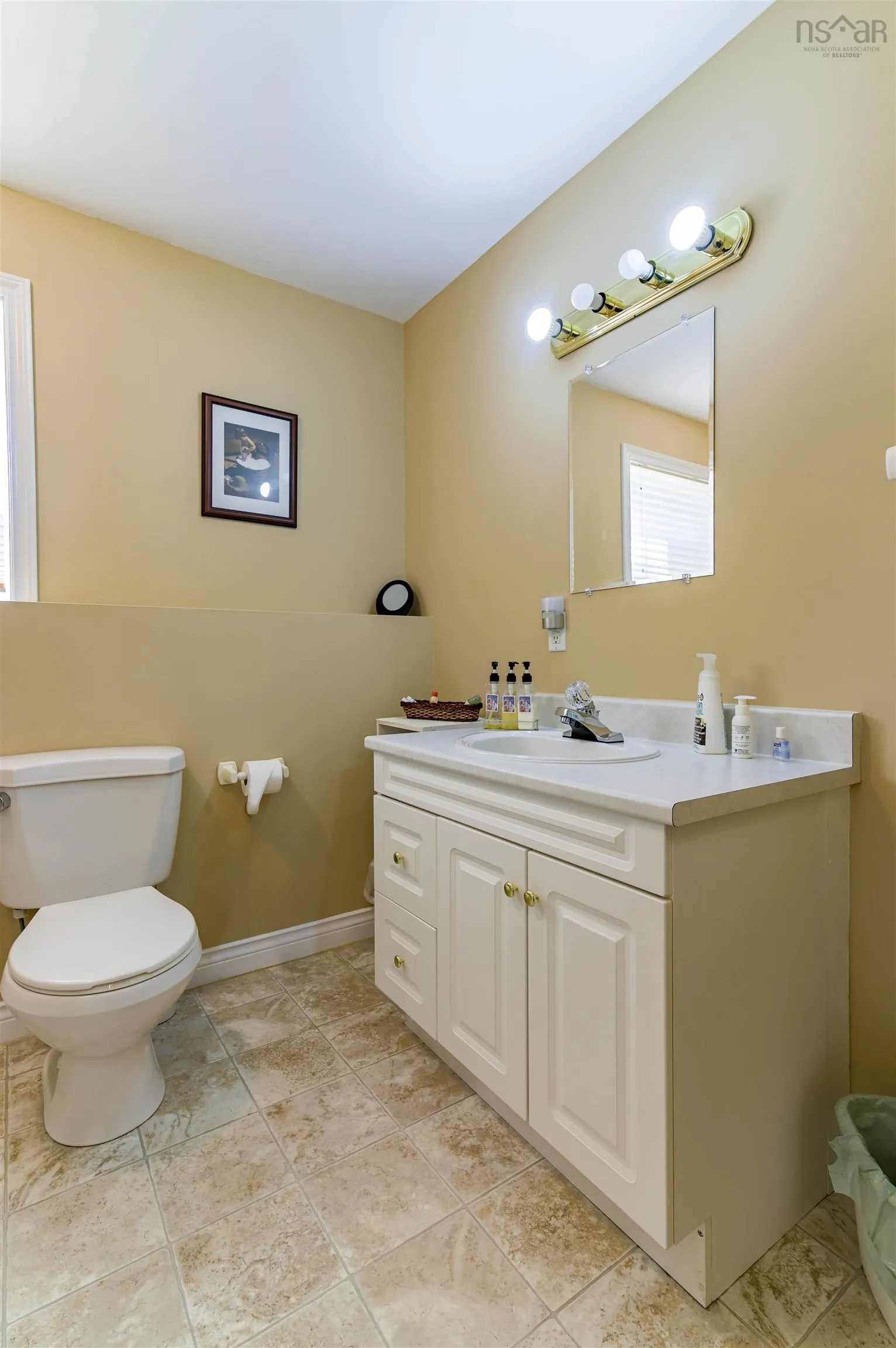 3 Acadia Dr, Kentville, NS B4N 5E1, 3 Bedrooms Bedrooms, ,3 BathroomsBathrooms,Residential,For Sale,Acadia Dr,202524463