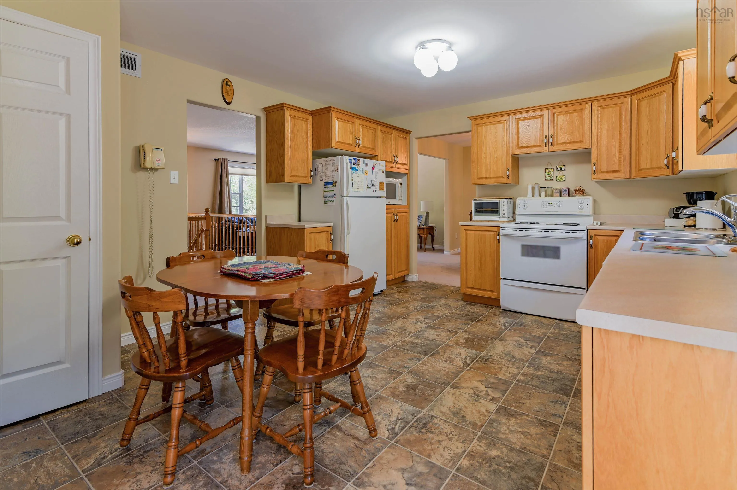 3 Acadia Dr, Kentville, NS B4N 5E1, 3 Bedrooms Bedrooms, ,3 BathroomsBathrooms,Residential,For Sale,Acadia Dr,202524463