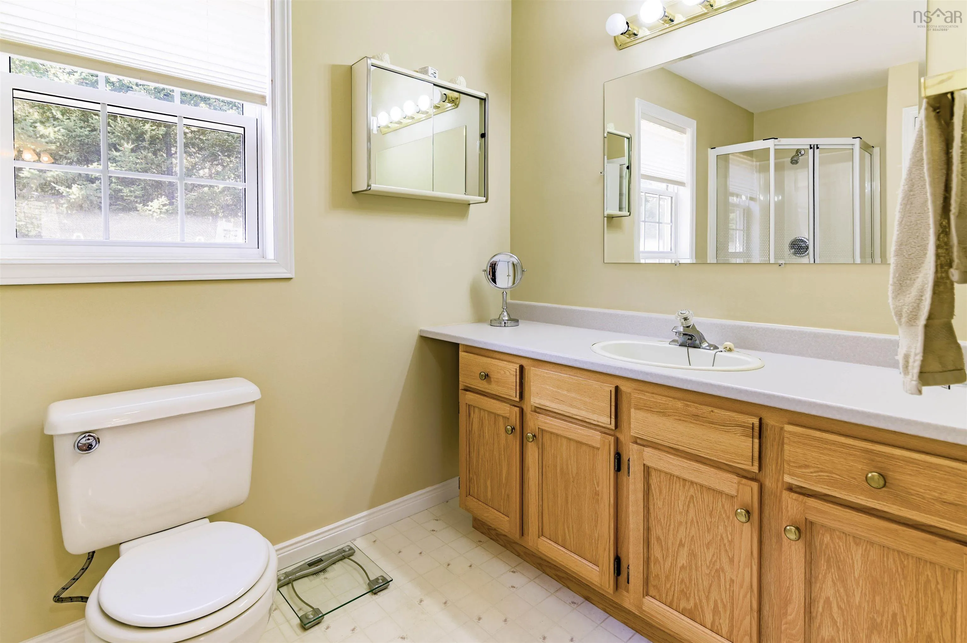 3 Acadia Dr, Kentville, NS B4N 5E1, 3 Bedrooms Bedrooms, ,3 BathroomsBathrooms,Residential,For Sale,Acadia Dr,202524463
