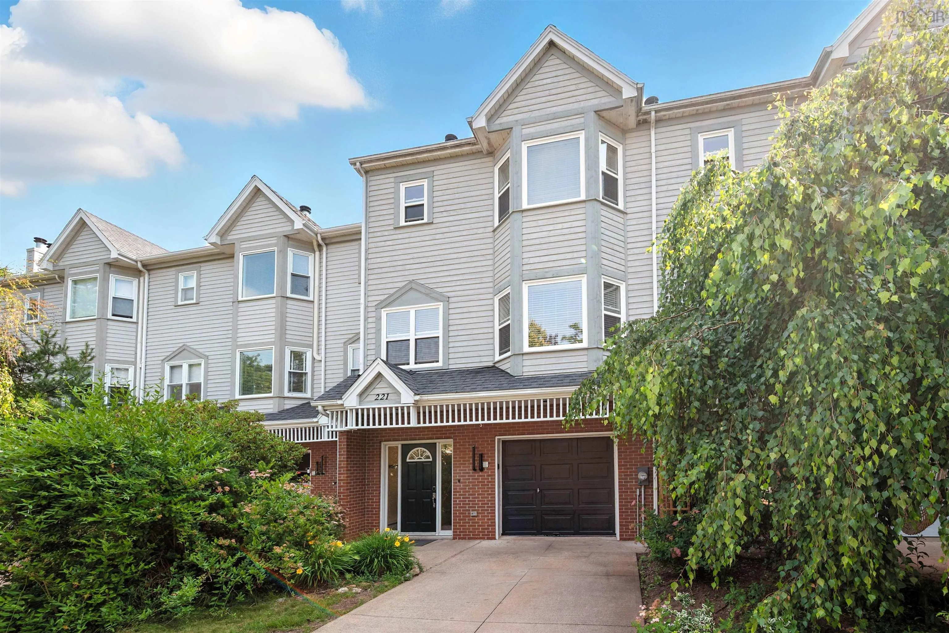 221 Spinnaker Drive, Halifax Peninsula, NS B3N 3C3, 3 Bedrooms Bedrooms, ,3 BathroomsBathrooms,Residential,For Sale,Spinnaker,202517807
