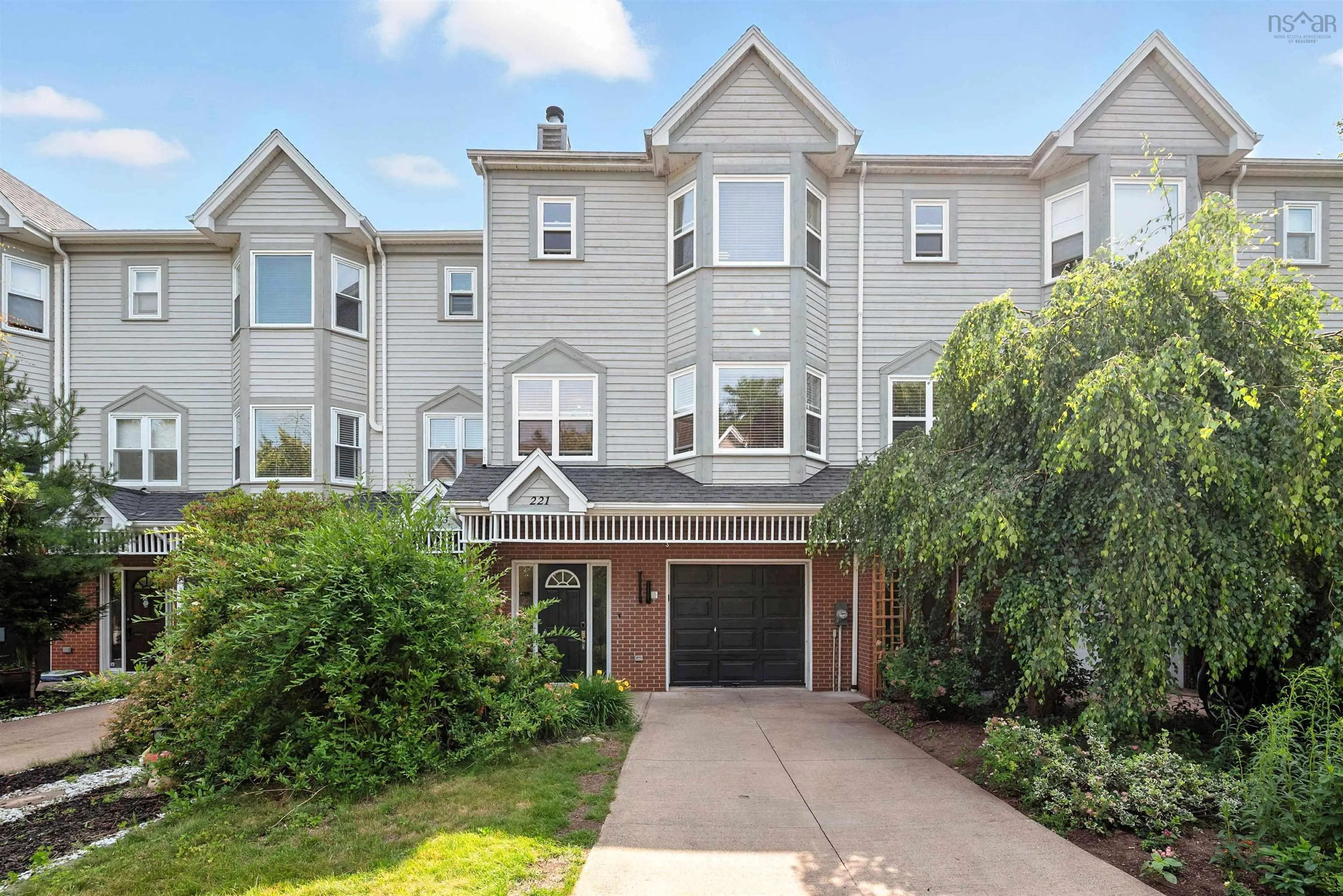 221 Spinnaker Drive, Halifax Peninsula, NS B3N 3C3, 3 Bedrooms Bedrooms, ,3 BathroomsBathrooms,Residential,For Sale,Spinnaker,202517807