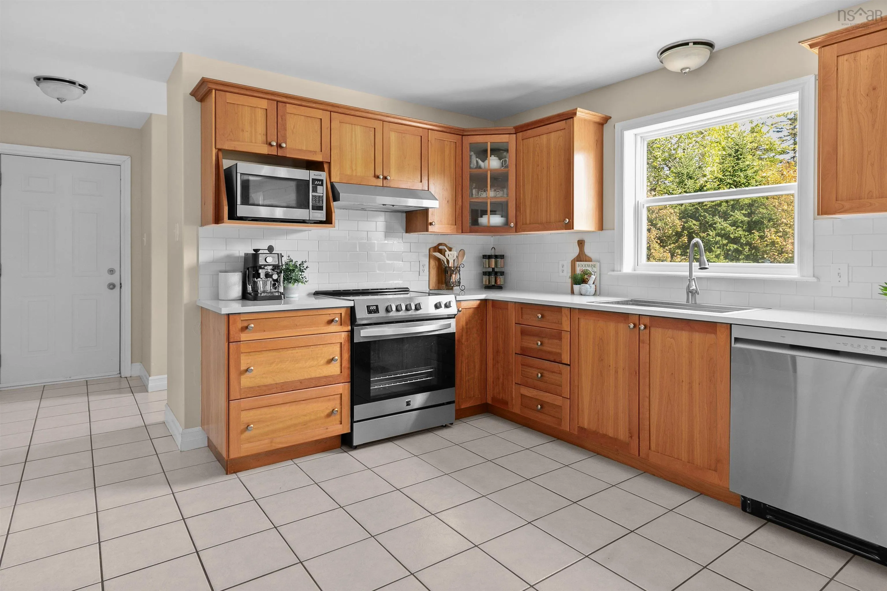 766 Westwood Boulevard, Upper Tantallon, NS B3Z 4K1, 4 Bedrooms Bedrooms, ,4 BathroomsBathrooms,Residential,For Sale,Westwood,202523624