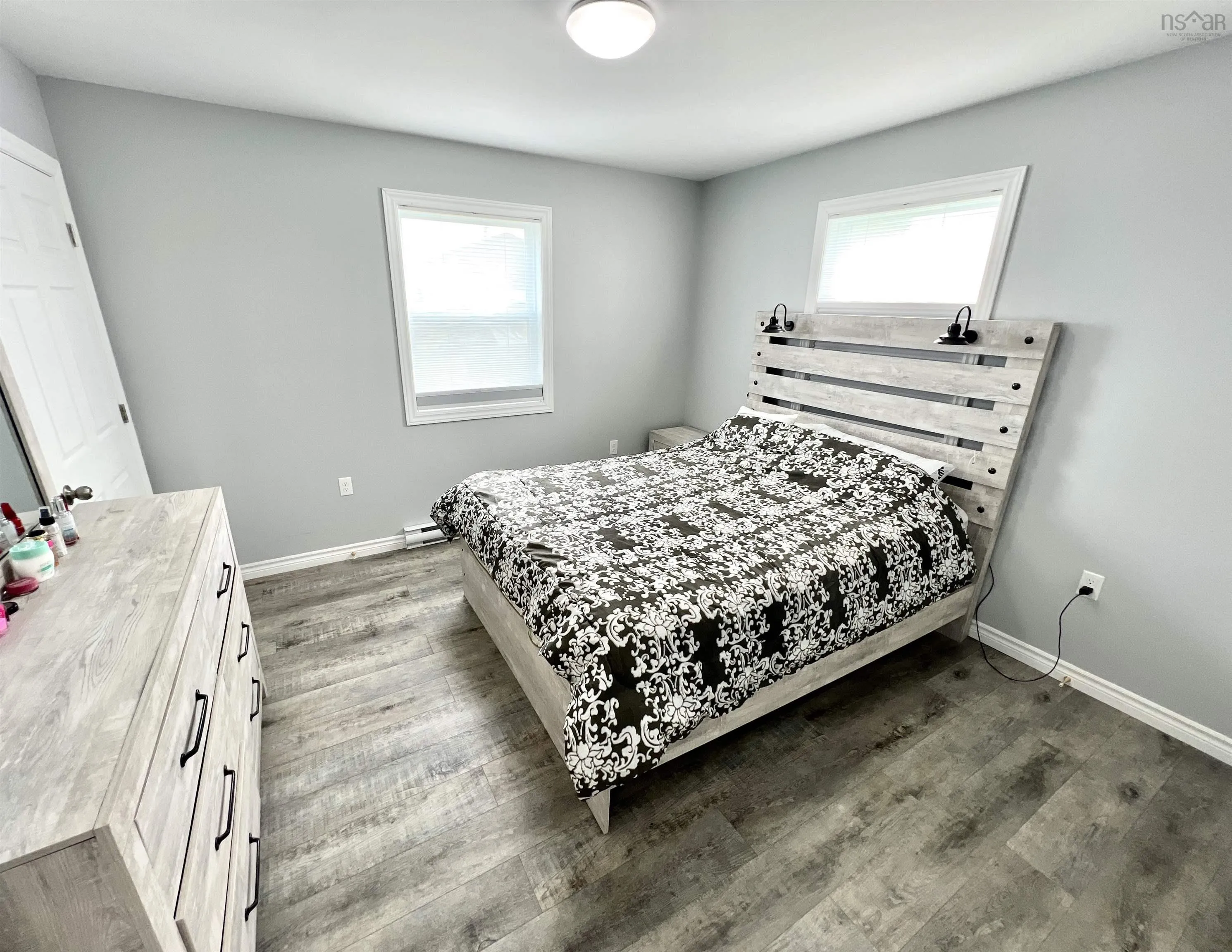 26 Tenth Street, Glace Bay, NS B1A 4L8, 3 Bedrooms Bedrooms, ,2 BathroomsBathrooms,Residential,For Sale,Tenth,202519465
