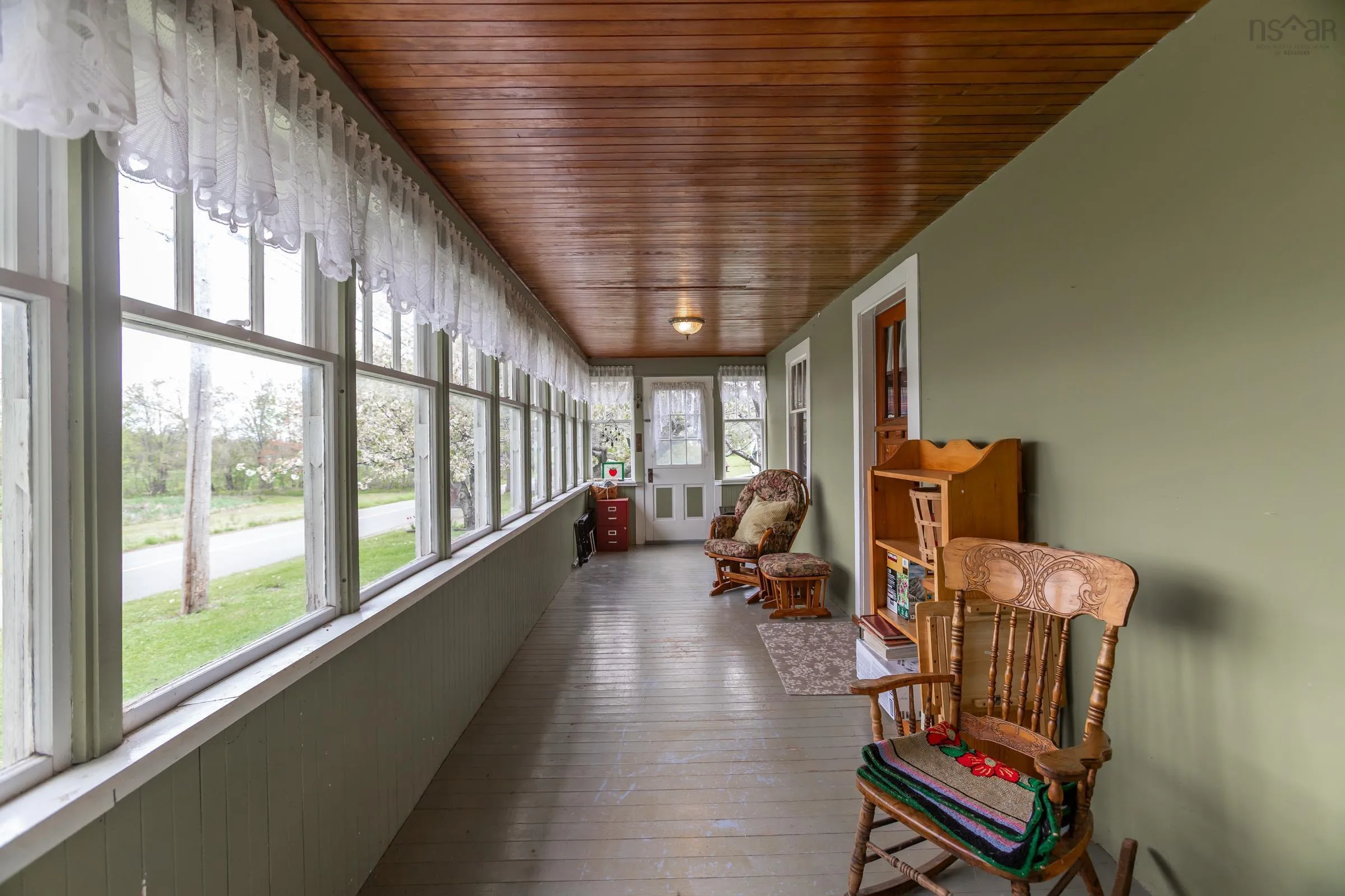 6994 Aylesford Road, Factorydale, NS B0P 1C0, 4 Bedrooms Bedrooms, ,1 BathroomBathrooms,Residential,For Sale,Aylesford,202511884