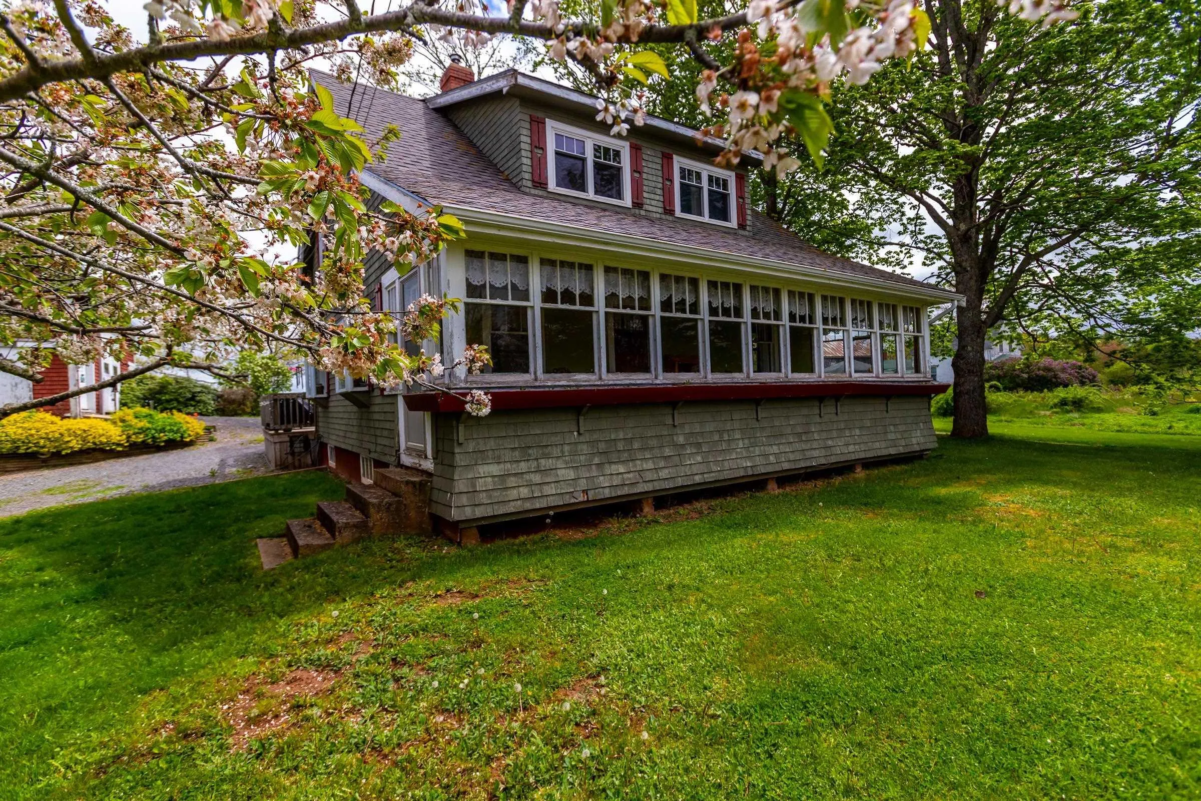 6994 Aylesford Road, Factorydale, NS B0P 1C0, 4 Bedrooms Bedrooms, ,1 BathroomBathrooms,Residential,For Sale,Aylesford,202511884