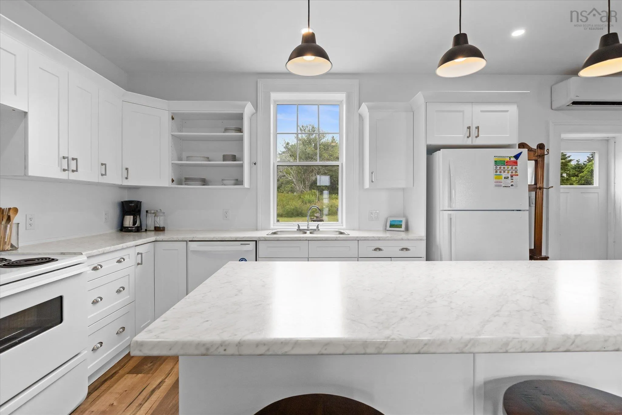 1487 Sandy Point Road, Sandy Point, NS B0T 1W0, 4 Bedrooms Bedrooms, ,2 BathroomsBathrooms,Residential,For Sale,Sandy Point,202517659