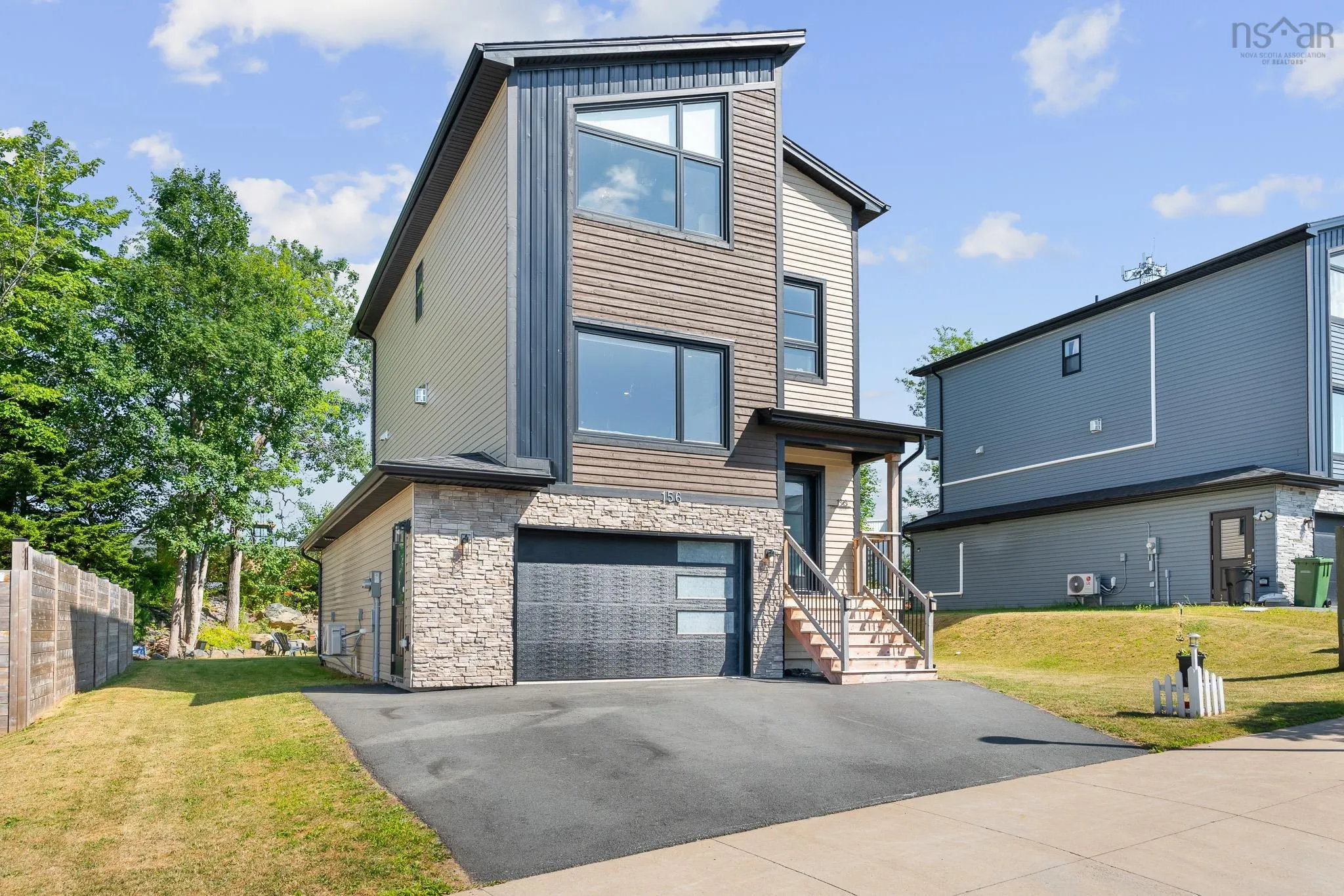 156 Lewis Drive, Bedford, NS B4B 1C5, 3 Bedrooms Bedrooms, ,4 BathroomsBathrooms,Residential,For Sale,Lewis,202517949