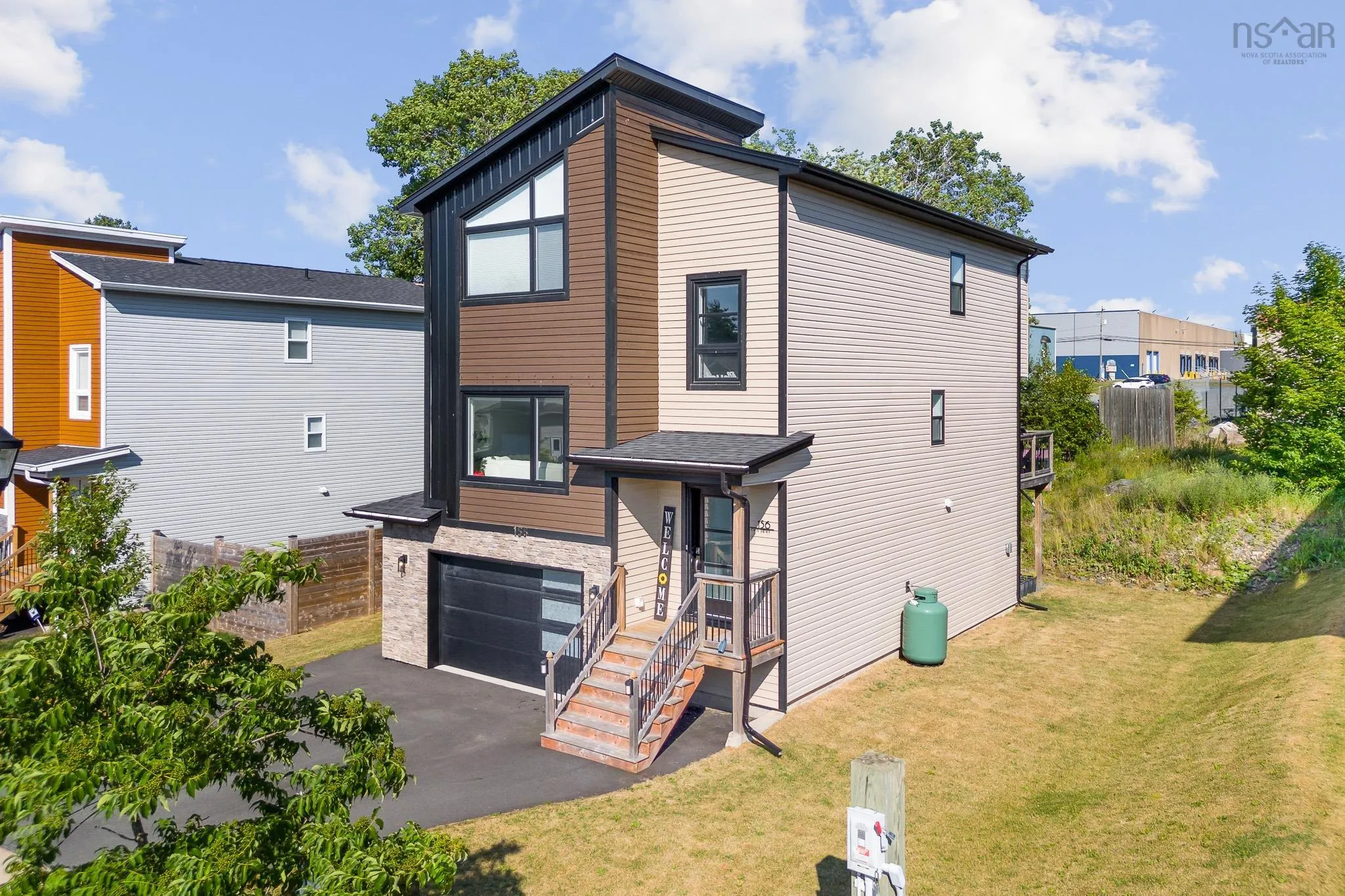 156 Lewis Drive, Bedford, NS B4B 1C5, 3 Bedrooms Bedrooms, ,4 BathroomsBathrooms,Residential,For Sale,Lewis,202517949