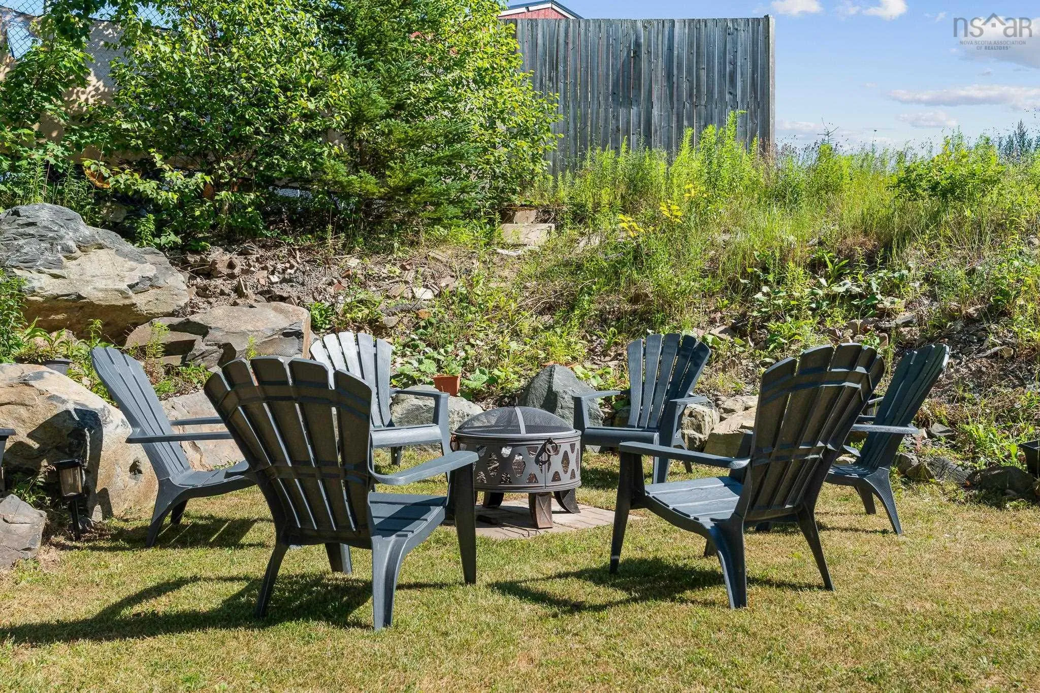 156 Lewis Drive, Bedford, NS B4B 1C5, 3 Bedrooms Bedrooms, ,4 BathroomsBathrooms,Residential,For Sale,Lewis,202517949
