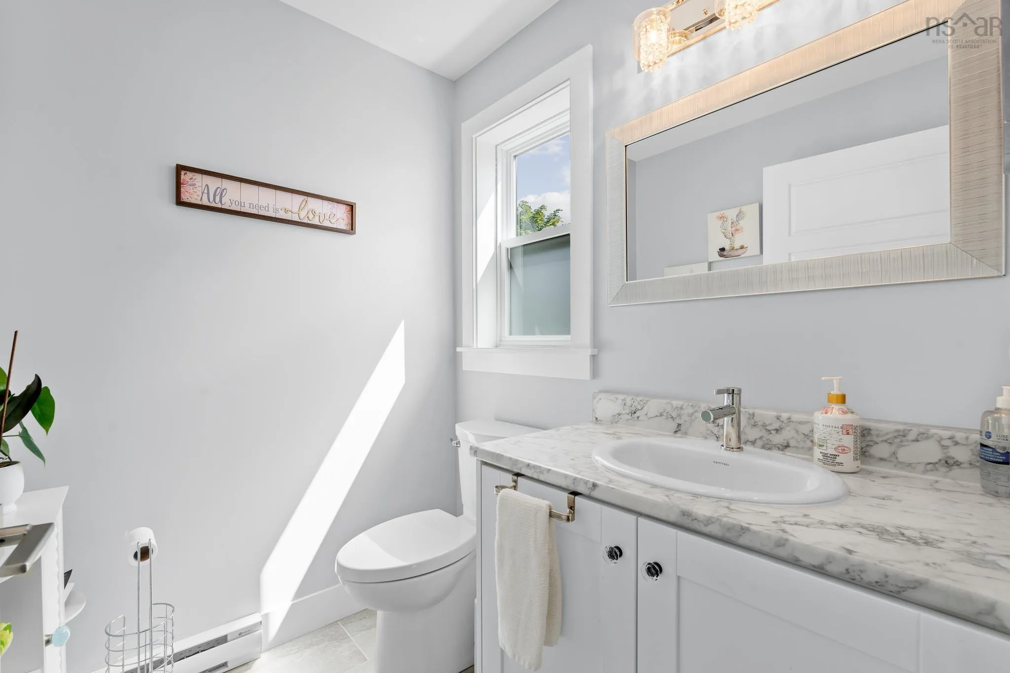 156 Lewis Drive, Bedford, NS B4B 1C5, 3 Bedrooms Bedrooms, ,4 BathroomsBathrooms,Residential,For Sale,Lewis,202517949