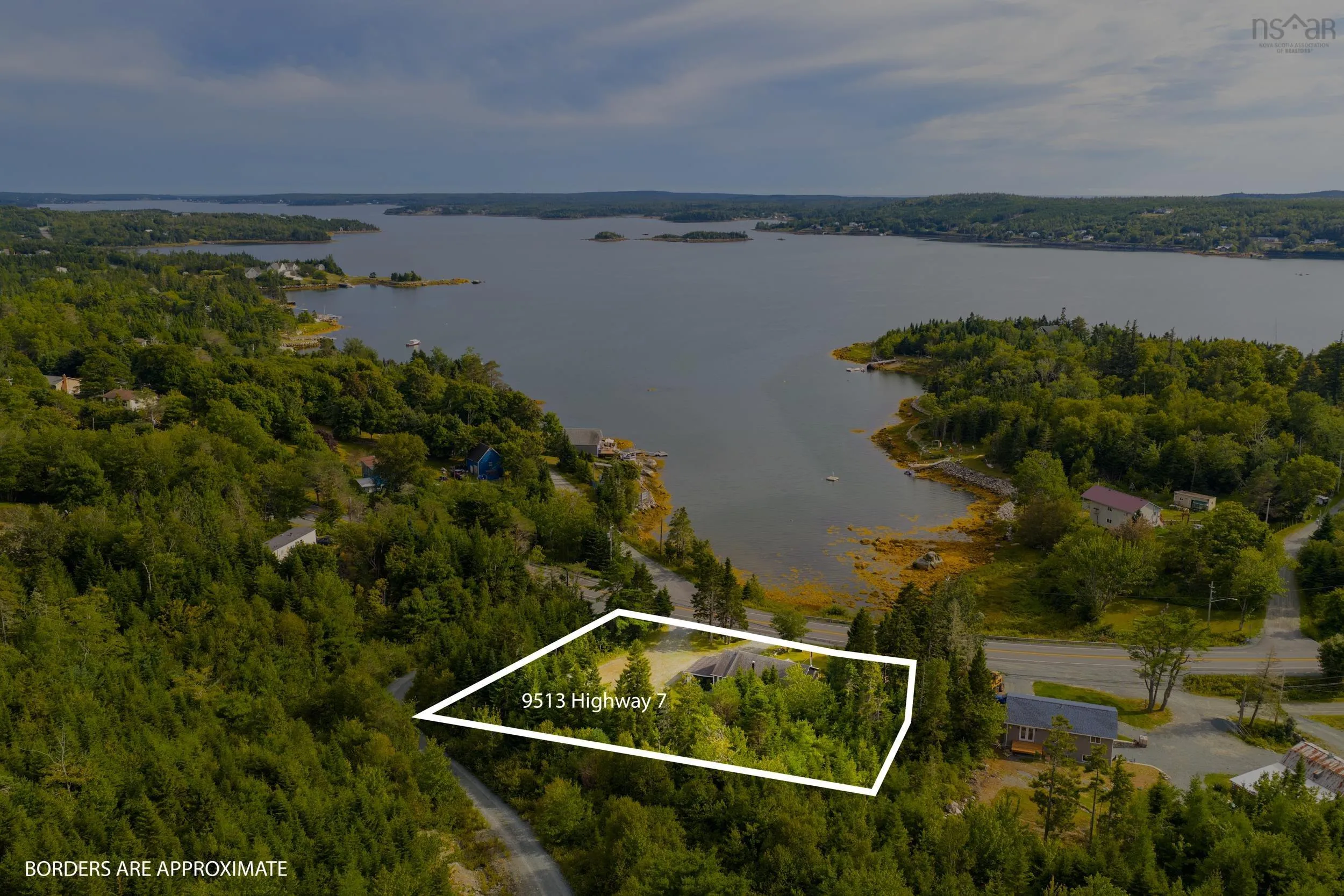 9513 Highway 7, Head Of Jeddore, NS B0J 2L0, 4 Bedrooms Bedrooms, ,3 BathroomsBathrooms,Residential,For Sale,Highway 7,202521941