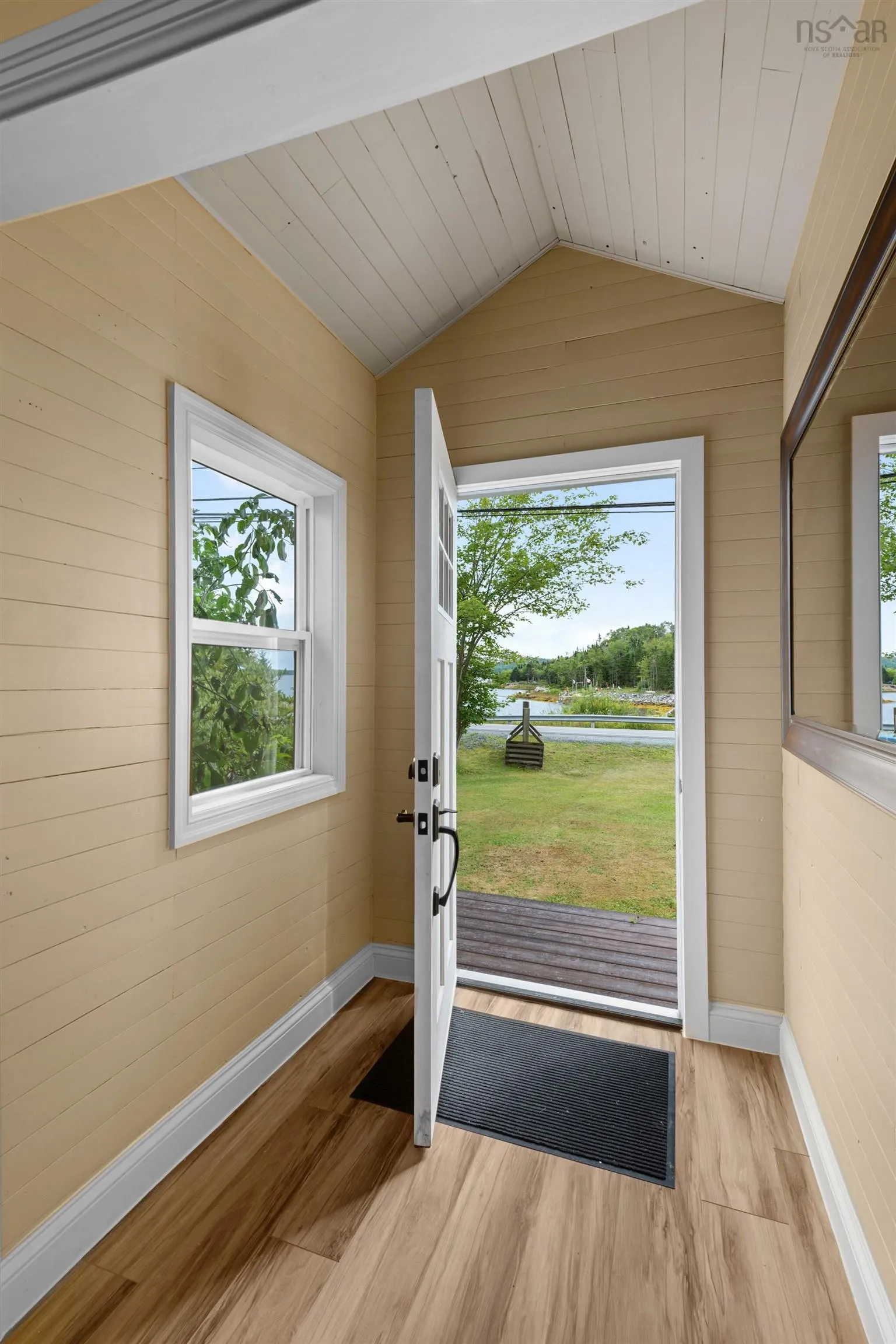 9513 Highway 7, Head Of Jeddore, NS B0J 2L0, 4 Bedrooms Bedrooms, ,3 BathroomsBathrooms,Residential,For Sale,Highway 7,202521941