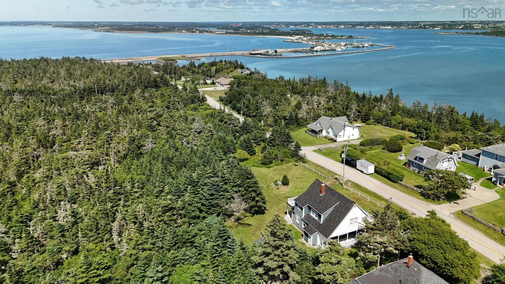 1428 Highway 304, Cape Forchu Ns B5a 5g7, 3 Bedrooms Bedrooms, ,3 BathroomsBathrooms,Residential,For Sale,Highway 304,202419232