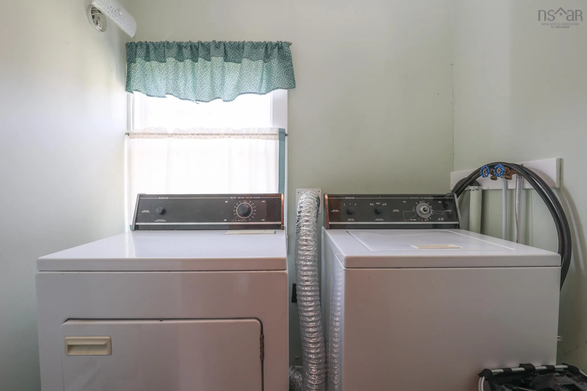 1428 Highway 304, Cape Forchu Ns B5a 5g7, 3 Bedrooms Bedrooms, ,3 BathroomsBathrooms,Residential,For Sale,Highway 304,202419232