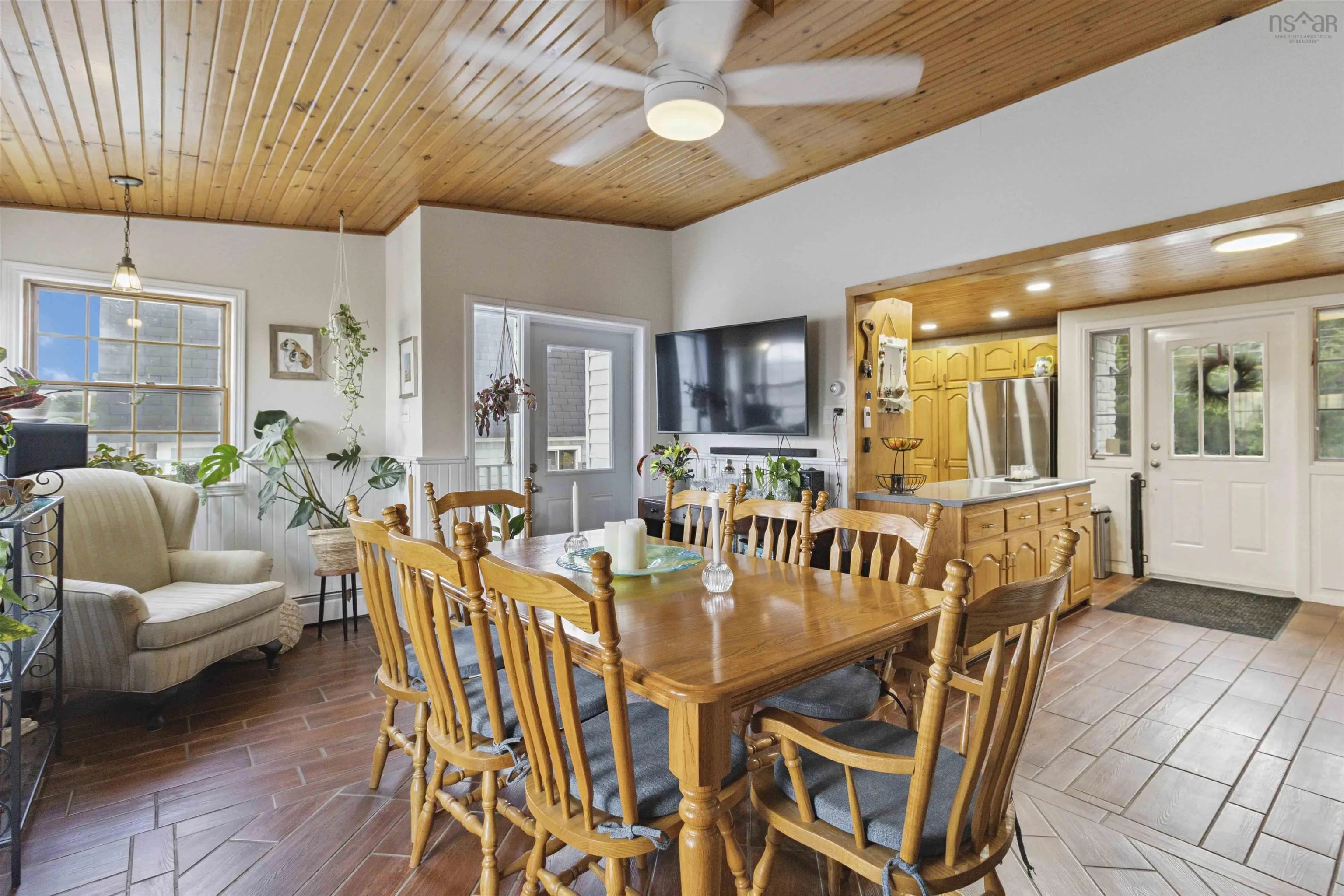 46 Roxbury Road, Port Medway, NS B0J 2T0, 3 Bedrooms Bedrooms, ,1 BathroomBathrooms,Residential,For Sale,Roxbury,202518468