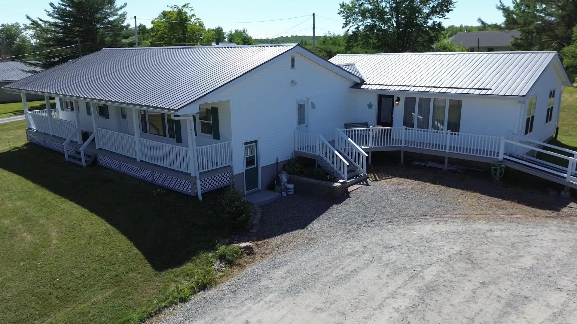 1066 Highway 2, Hilden, NS B0N 1C0, 7 Bedrooms Bedrooms, ,4 BathroomsBathrooms,Residential,For Sale,Highway 2,202520136