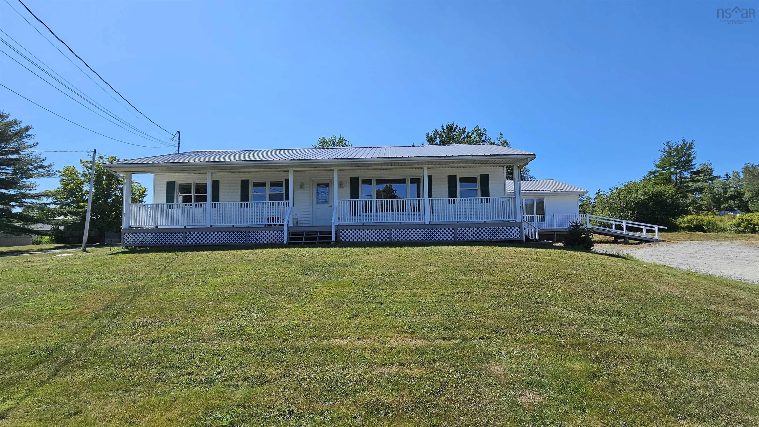 1066 Highway 2, Hilden, NS B0N 1C0, 7 Bedrooms Bedrooms, ,4 BathroomsBathrooms,Residential,For Sale,Highway 2,202520136