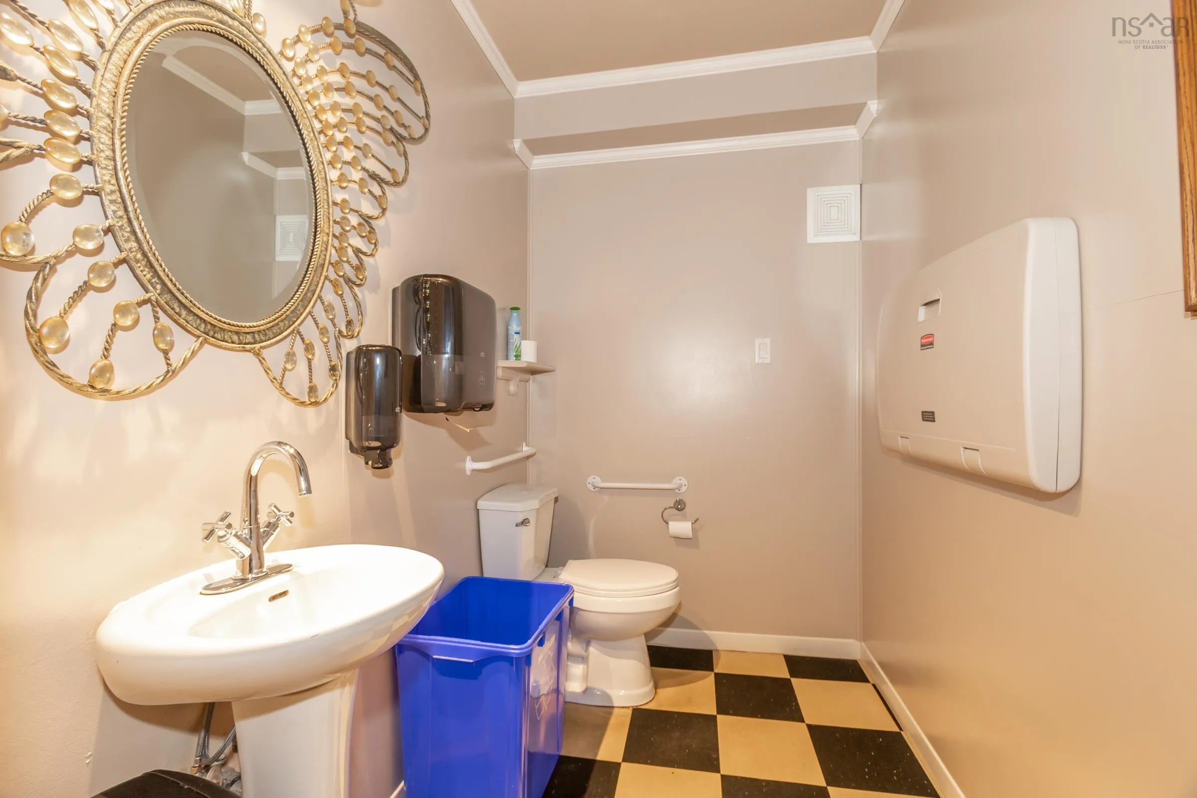 272-274 St George & 59-61 St James Street, Annapolis Royal, NS B0S 1A0, ,Commercial Sale,For Sale,St George & 59-61 St James,202512800