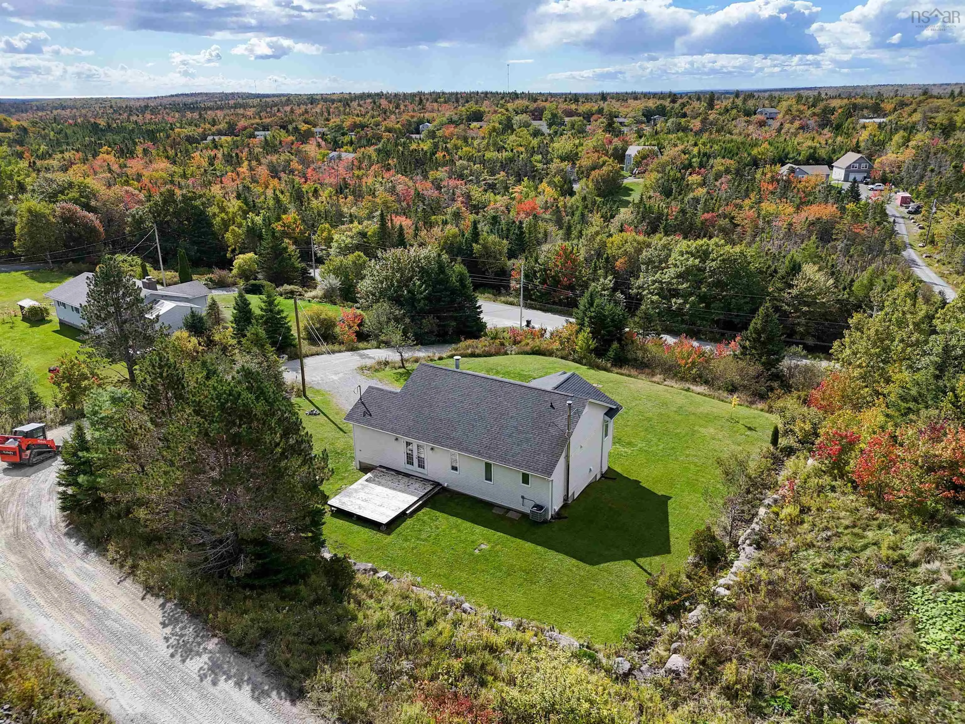 10 Mystic Ridge, Brookside, NS B3T 1S9, 5 Bedrooms Bedrooms, ,2 BathroomsBathrooms,Residential,For Sale,Mystic,202524907