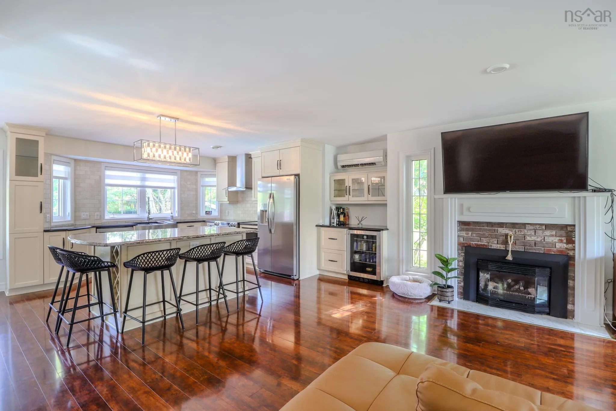 69 Silverwood Drive, Sydney, NS B1S 2Z9, 4 Bedrooms Bedrooms, ,4 BathroomsBathrooms,Residential,For Sale,Silverwood,202523318