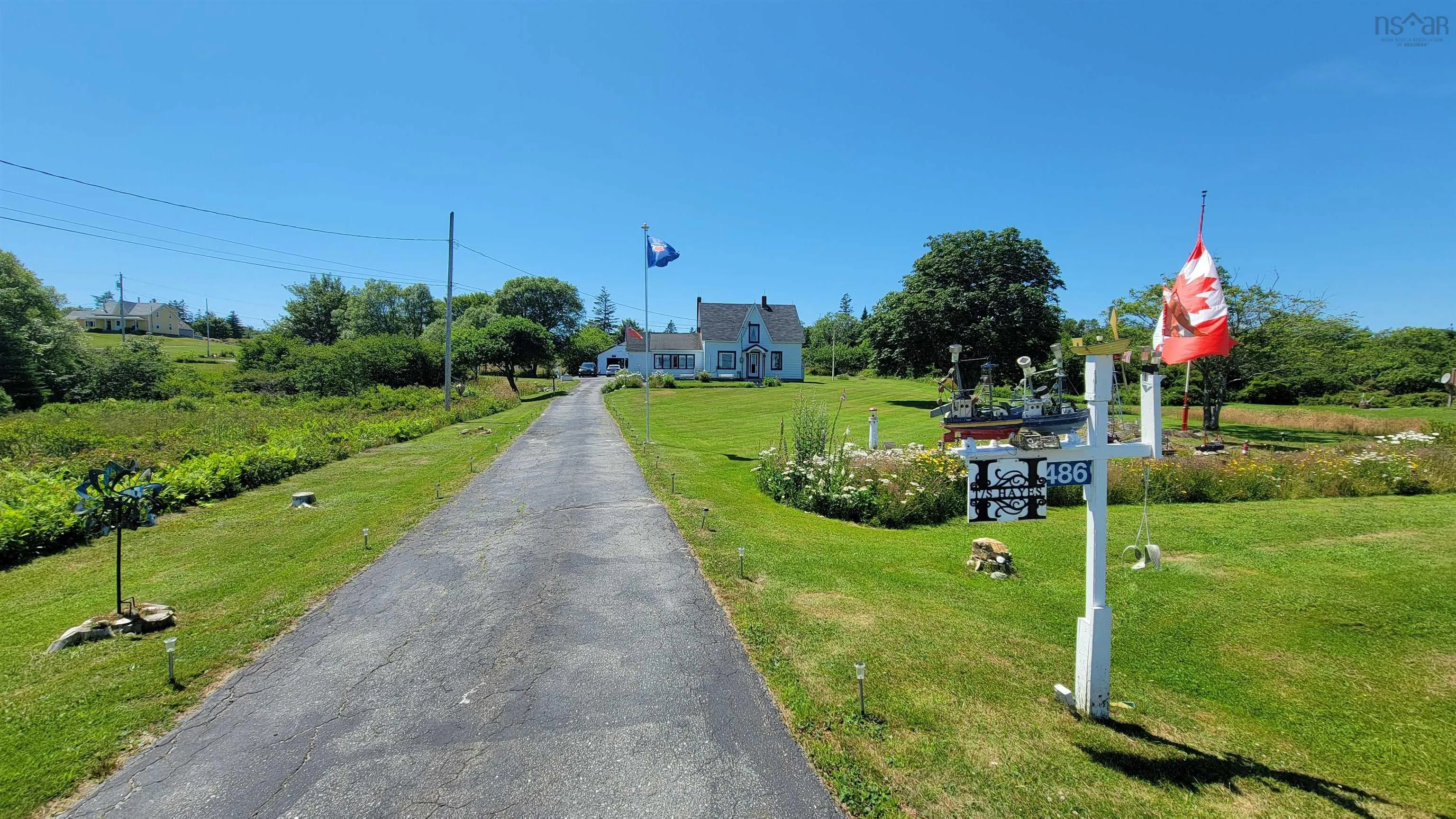 486 335 Highway, West Pubnico, NS B0W 3S0, 6 Bedrooms Bedrooms, ,2 BathroomsBathrooms,Residential,For Sale,335,202517627