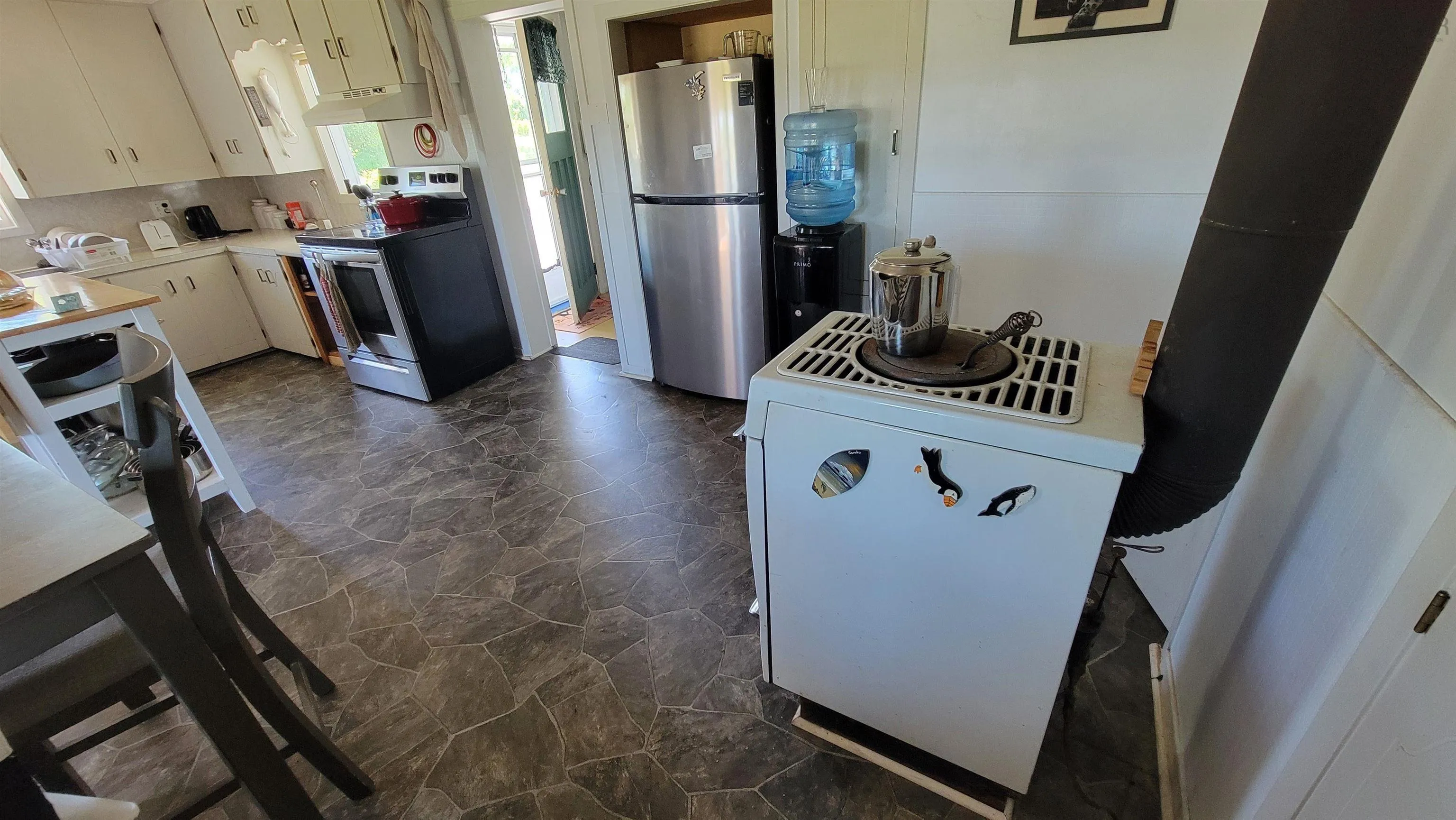 486 335 Highway, West Pubnico, NS B0W 3S0, 6 Bedrooms Bedrooms, ,2 BathroomsBathrooms,Residential,For Sale,335,202517627