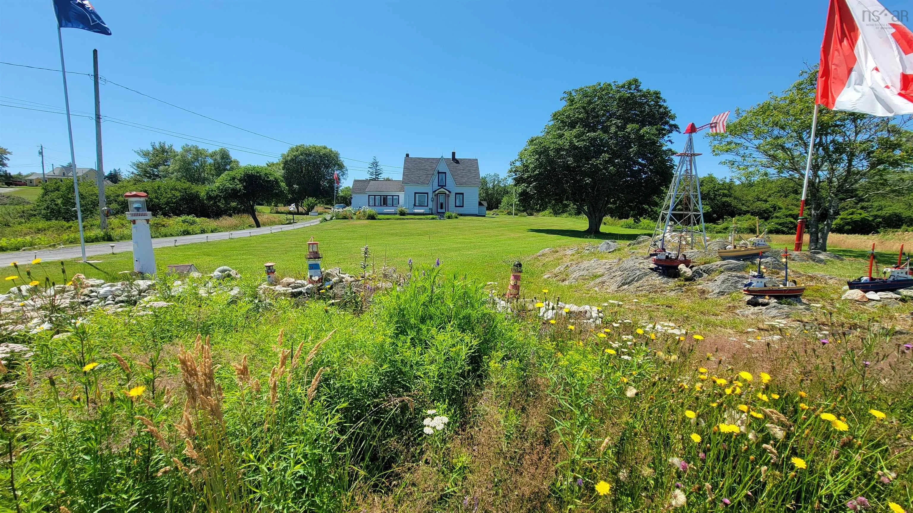 486 335 Highway, West Pubnico, NS B0W 3S0, 6 Bedrooms Bedrooms, ,2 BathroomsBathrooms,Residential,For Sale,335,202517627