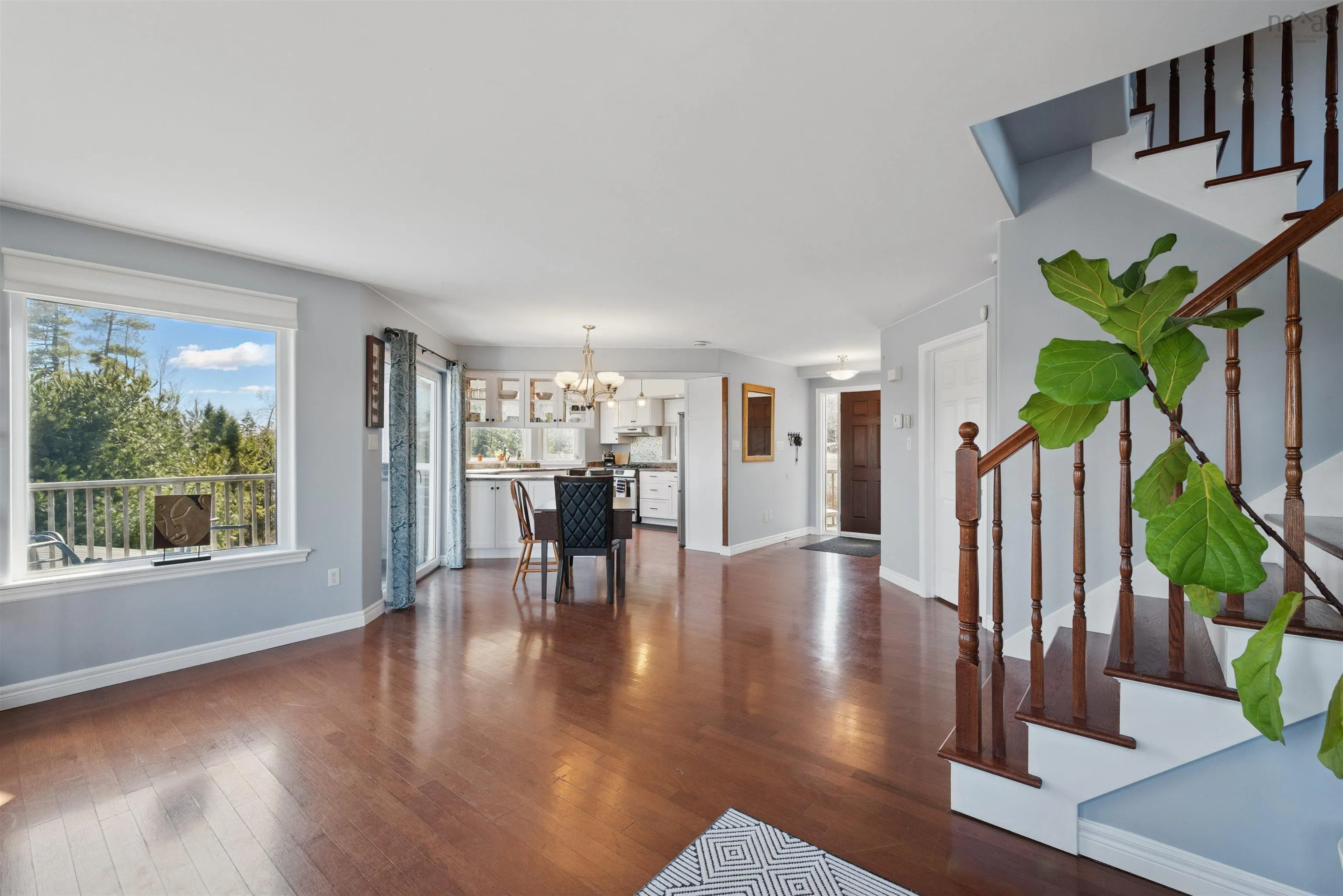 31 Limestone Avenue, Fall River, NS B2T 1N6, 4 Bedrooms Bedrooms, ,4 BathroomsBathrooms,Residential,For Sale,Limestone,202518400
