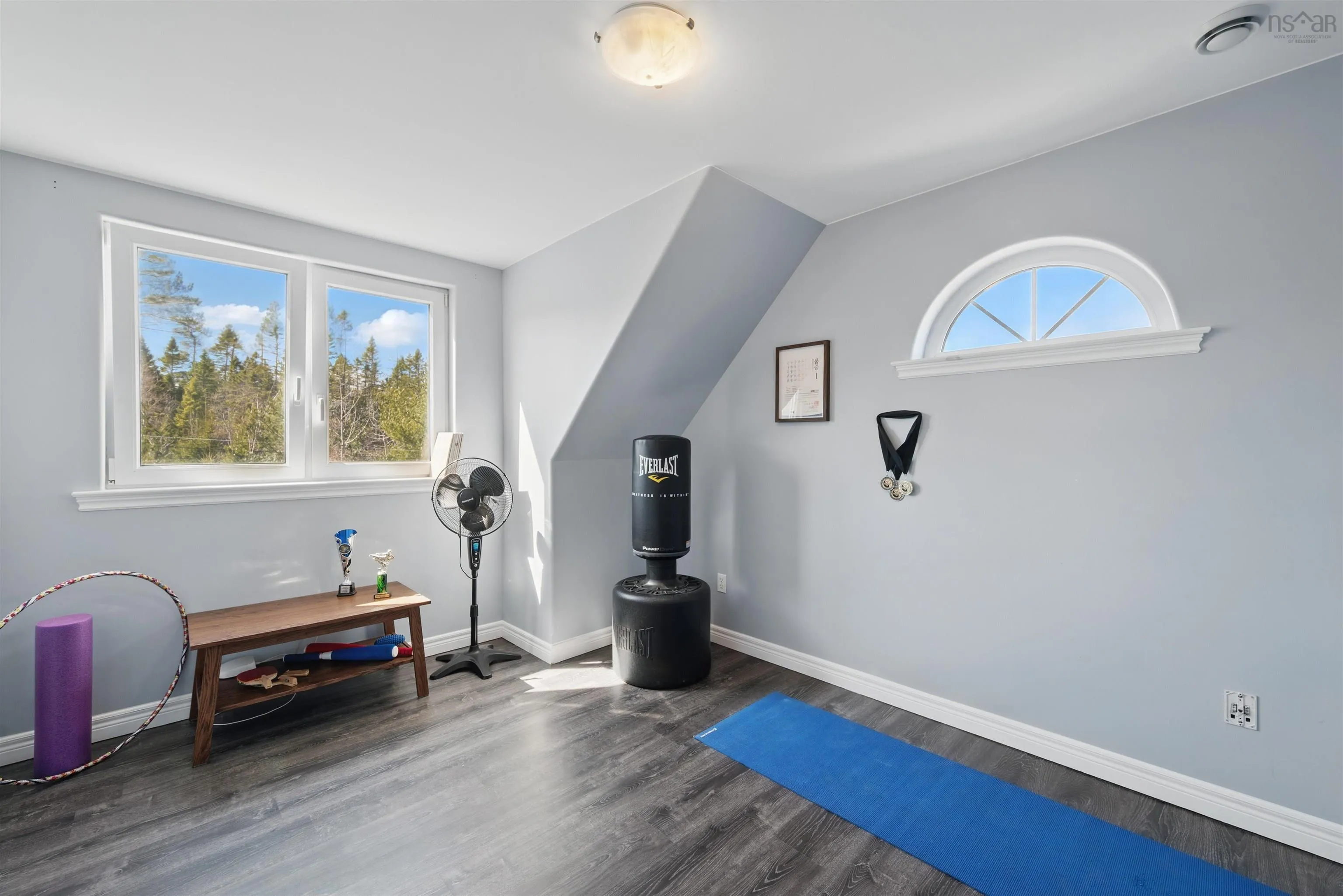 31 Limestone Avenue, Fall River, NS B2T 1N6, 4 Bedrooms Bedrooms, ,4 BathroomsBathrooms,Residential,For Sale,Limestone,202518400