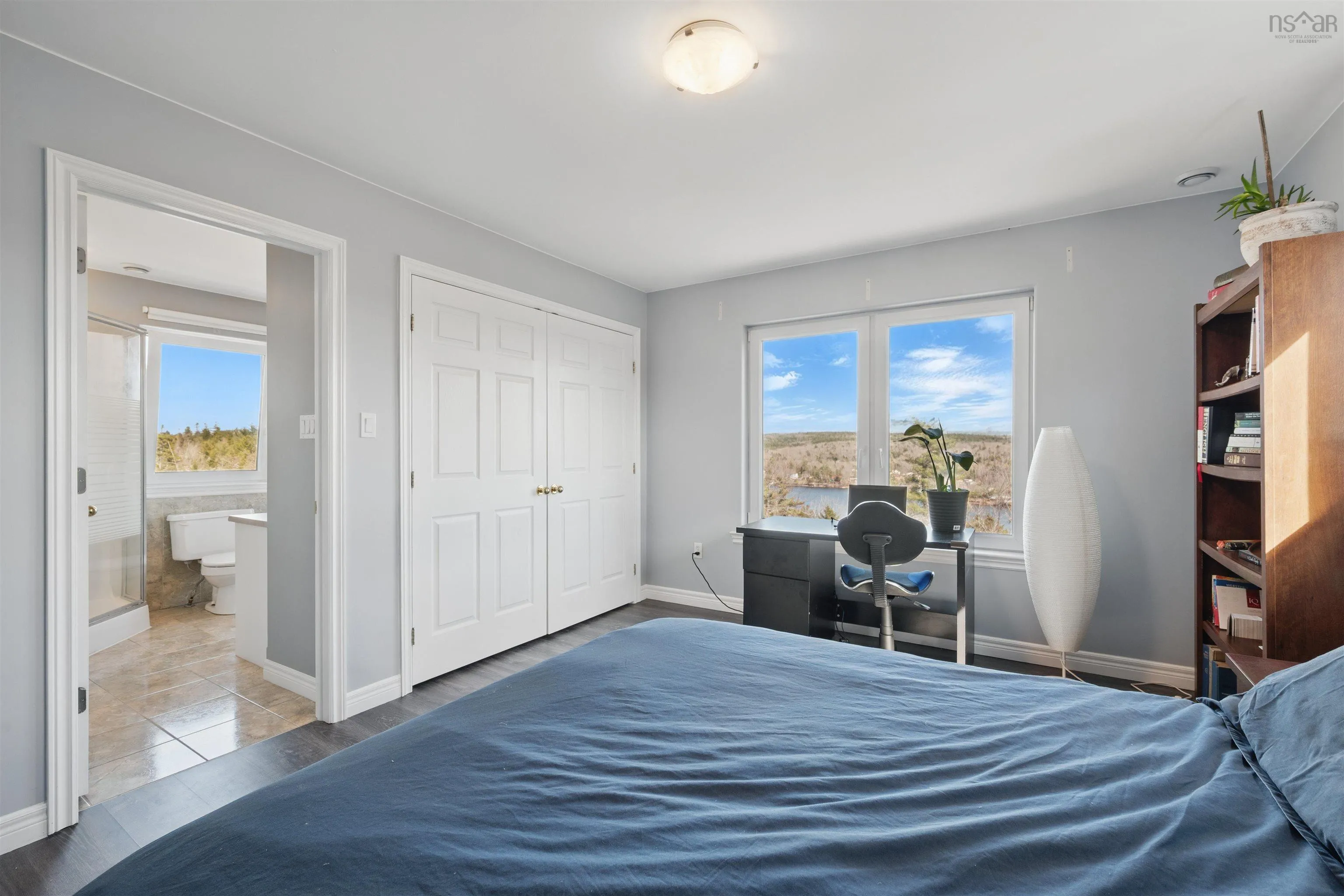 31 Limestone Avenue, Fall River, NS B2T 1N6, 4 Bedrooms Bedrooms, ,4 BathroomsBathrooms,Residential,For Sale,Limestone,202518400