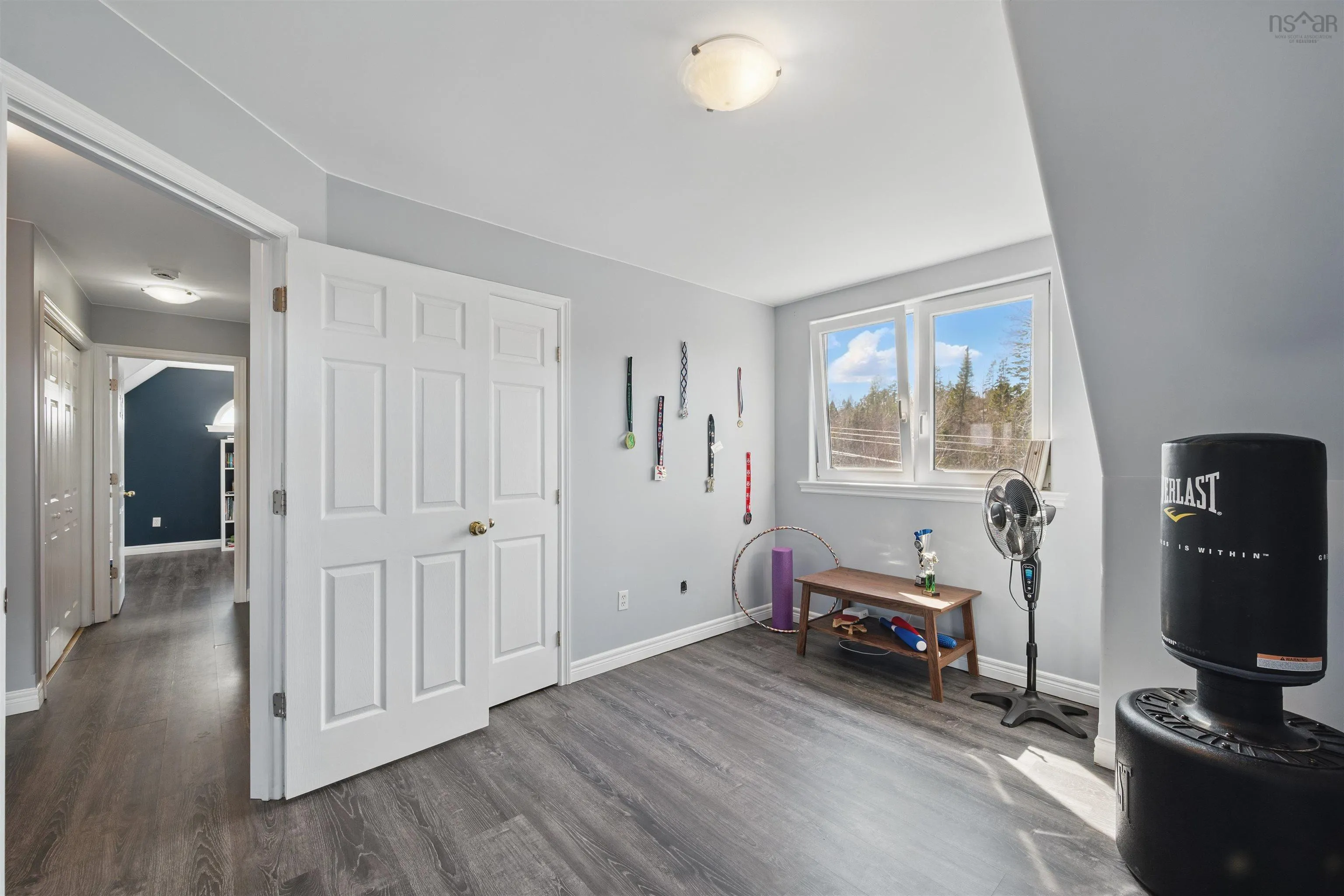 31 Limestone Avenue, Fall River, NS B2T 1N6, 4 Bedrooms Bedrooms, ,4 BathroomsBathrooms,Residential,For Sale,Limestone,202518400