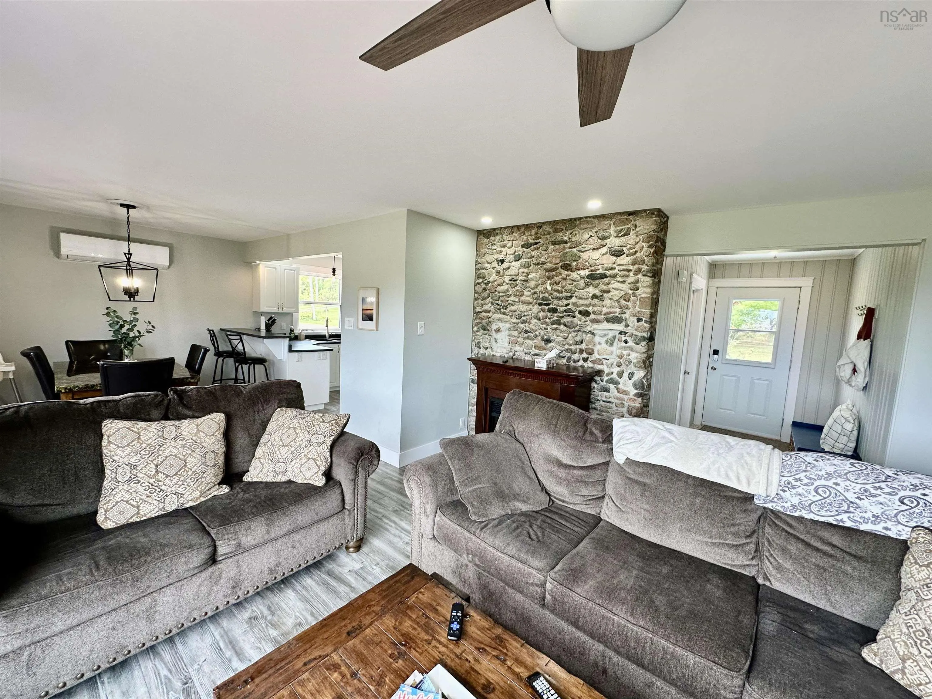 5 Eagles Nest Drive, West Bay Marshes, NS B0E 3K0, 3 Bedrooms Bedrooms, ,2 BathroomsBathrooms,Residential,For Sale,Eagles Nest,202522030