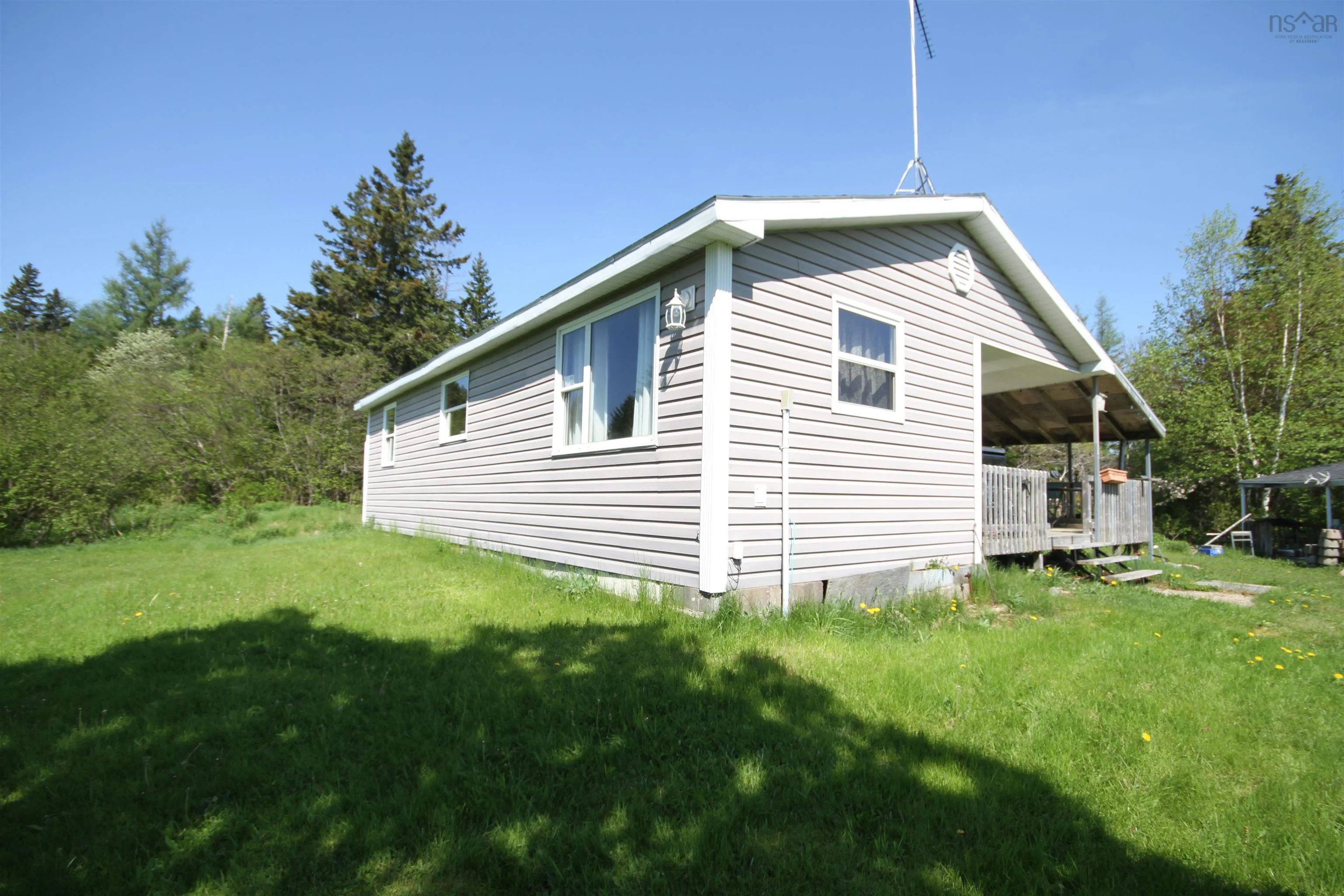 1746 South Side River Denys Rd, South Side River Denys, NS B0E 2Y0, 2 Bedrooms Bedrooms, ,1 BathroomBathrooms,Residential,For Sale,South Side River Denys Rd,202513524