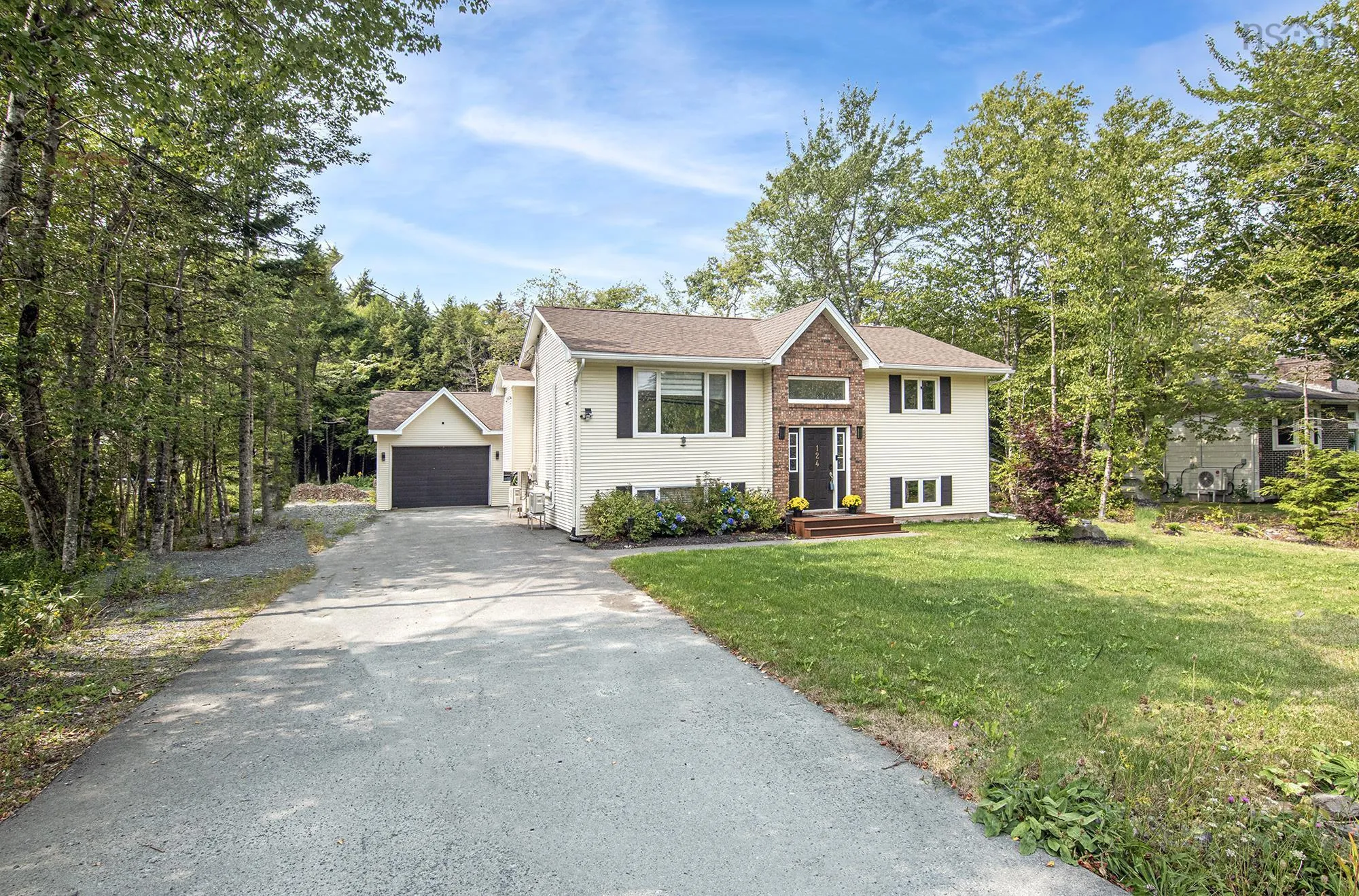 124 Fenerty Road, Middle Sackville, NS B4E 3B1, 3 Bedrooms Bedrooms, ,2 BathroomsBathrooms,Residential,For Sale,Fenerty,202522863