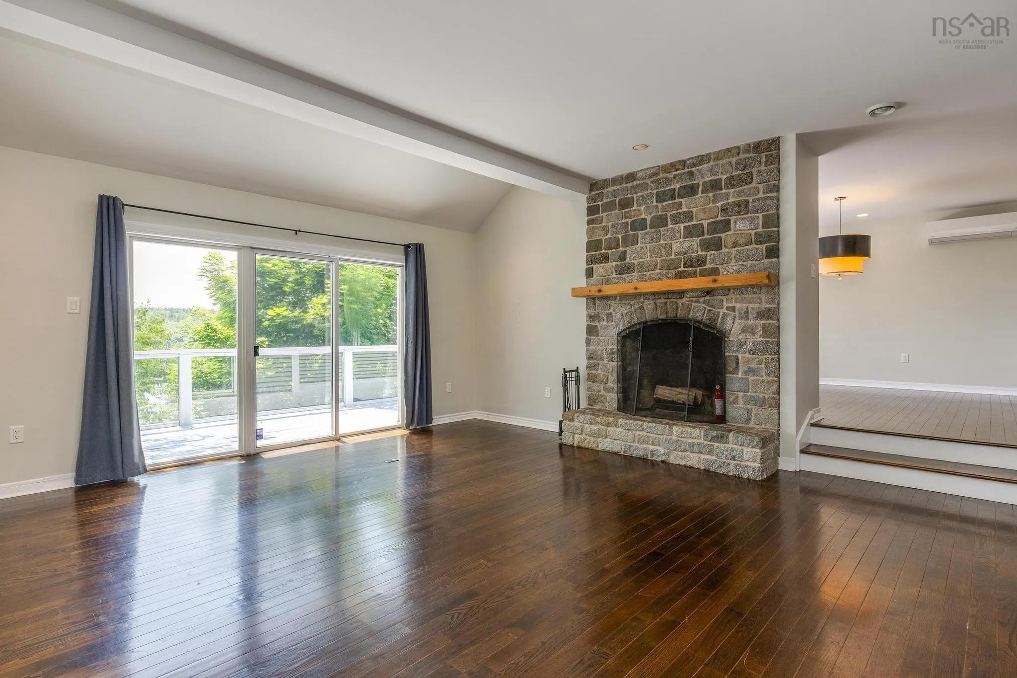 12 Saraguay Place, Halifax, NS B3P 2N9, 5 Bedrooms Bedrooms, ,4 BathroomsBathrooms,Residential,For Sale,Saraguay,202522740