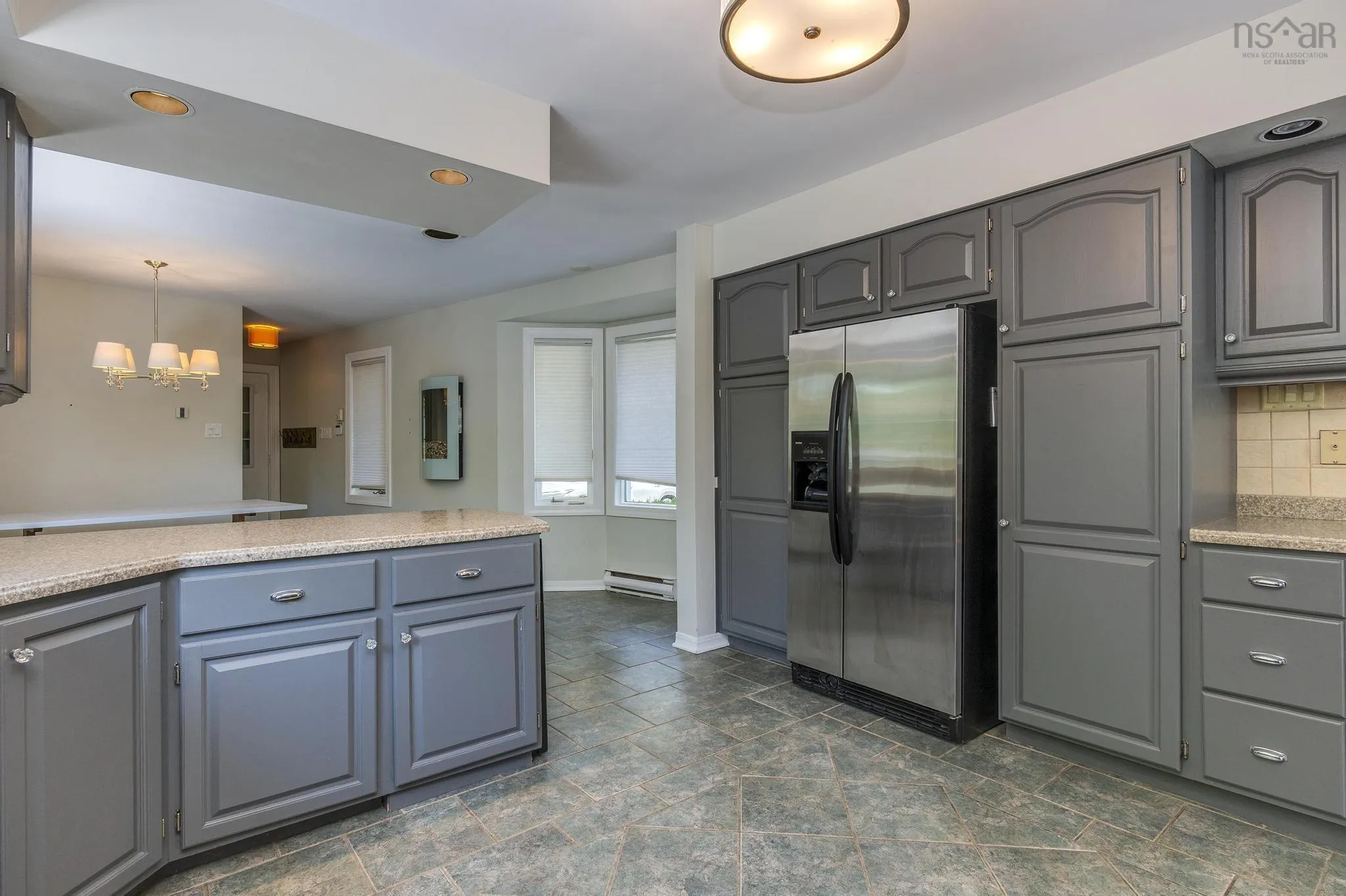 12 Saraguay Place, Halifax, NS B3P 2N9, 5 Bedrooms Bedrooms, ,4 BathroomsBathrooms,Residential,For Sale,Saraguay,202522740