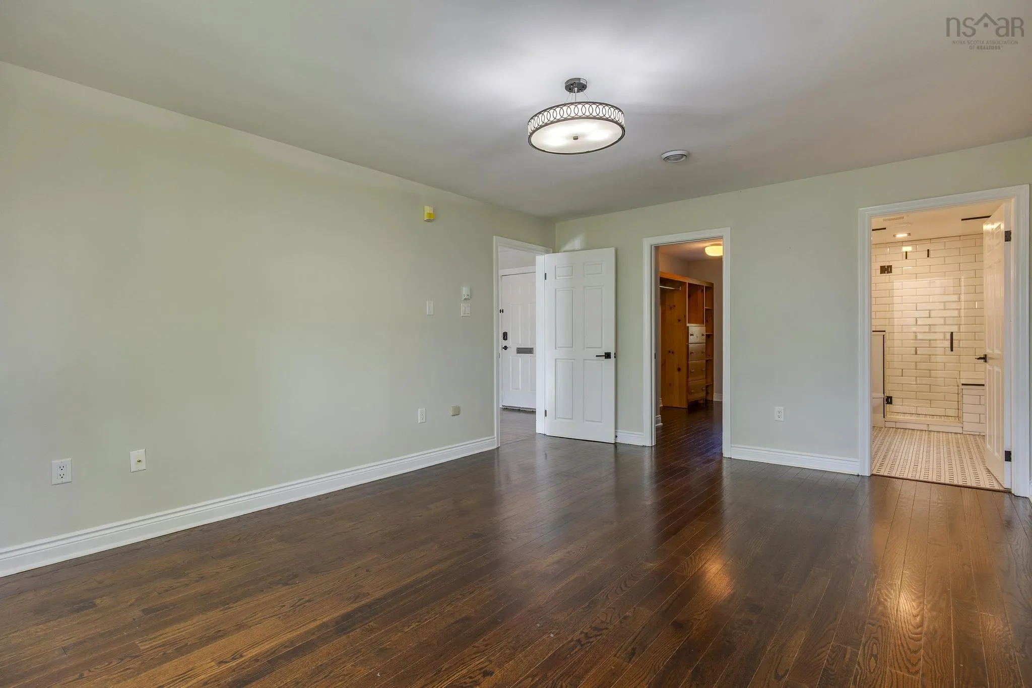12 Saraguay Place, Halifax, NS B3P 2N9, 5 Bedrooms Bedrooms, ,4 BathroomsBathrooms,Residential,For Sale,Saraguay,202522740