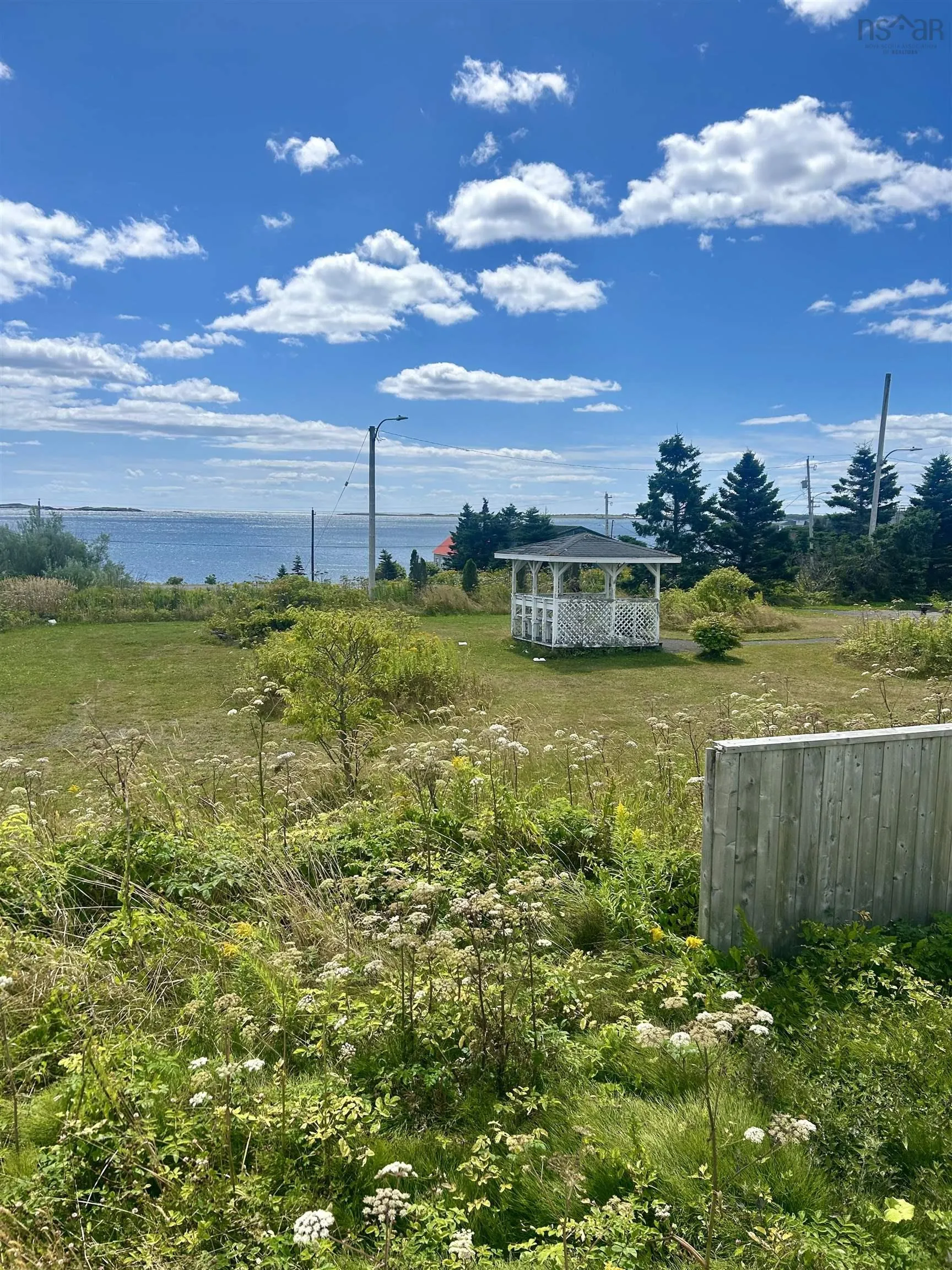 7561 Main St., Louisbourg, NS B1C 1J7, 2 Bedrooms Bedrooms, ,2 BathroomsBathrooms,Residential,For Sale,Main St.,202521446