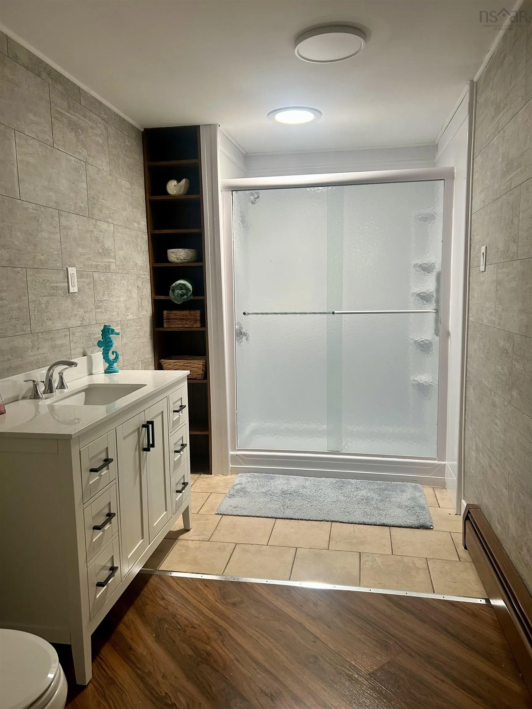 7561 Main St., Louisbourg, NS B1C 1J7, 2 Bedrooms Bedrooms, ,2 BathroomsBathrooms,Residential,For Sale,Main St.,202521446