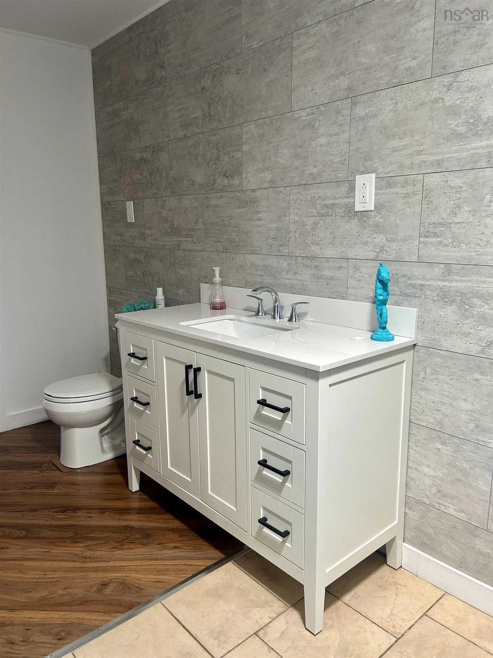 7561 Main St., Louisbourg, NS B1C 1J7, 2 Bedrooms Bedrooms, ,2 BathroomsBathrooms,Residential,For Sale,Main St.,202521446