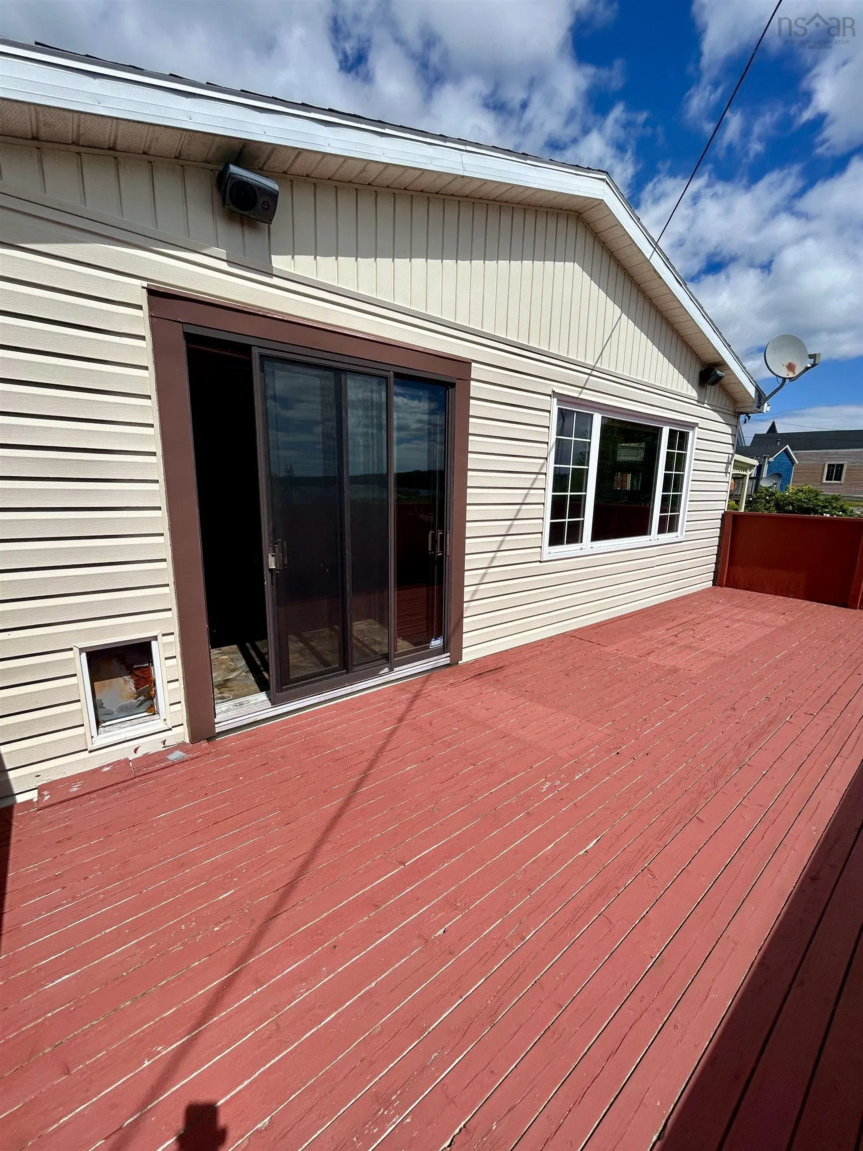 7561 Main St., Louisbourg, NS B1C 1J7, 2 Bedrooms Bedrooms, ,2 BathroomsBathrooms,Residential,For Sale,Main St.,202521446
