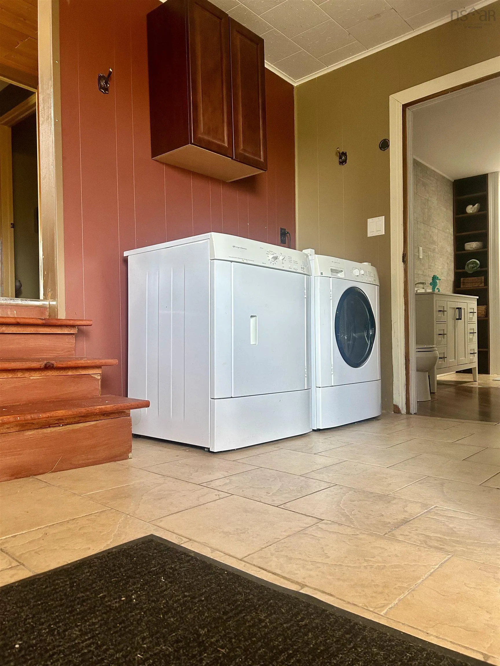 7561 Main St., Louisbourg, NS B1C 1J7, 2 Bedrooms Bedrooms, ,2 BathroomsBathrooms,Residential,For Sale,Main St.,202521446