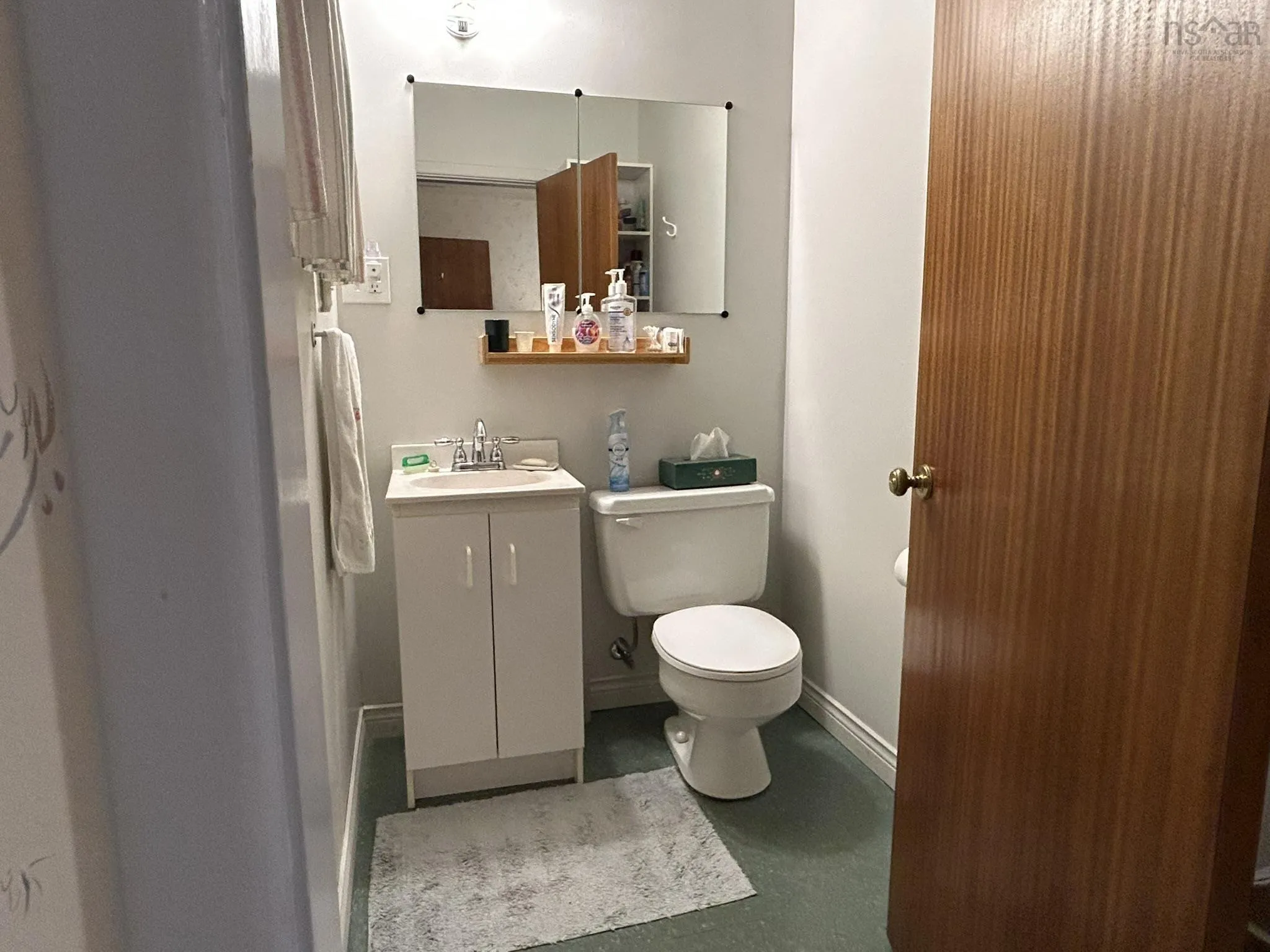 45 Redden Avenue, New Minas, NS B4N 3H8, 5 Bedrooms Bedrooms, ,2 BathroomsBathrooms,Residential,For Sale,Redden,202516172