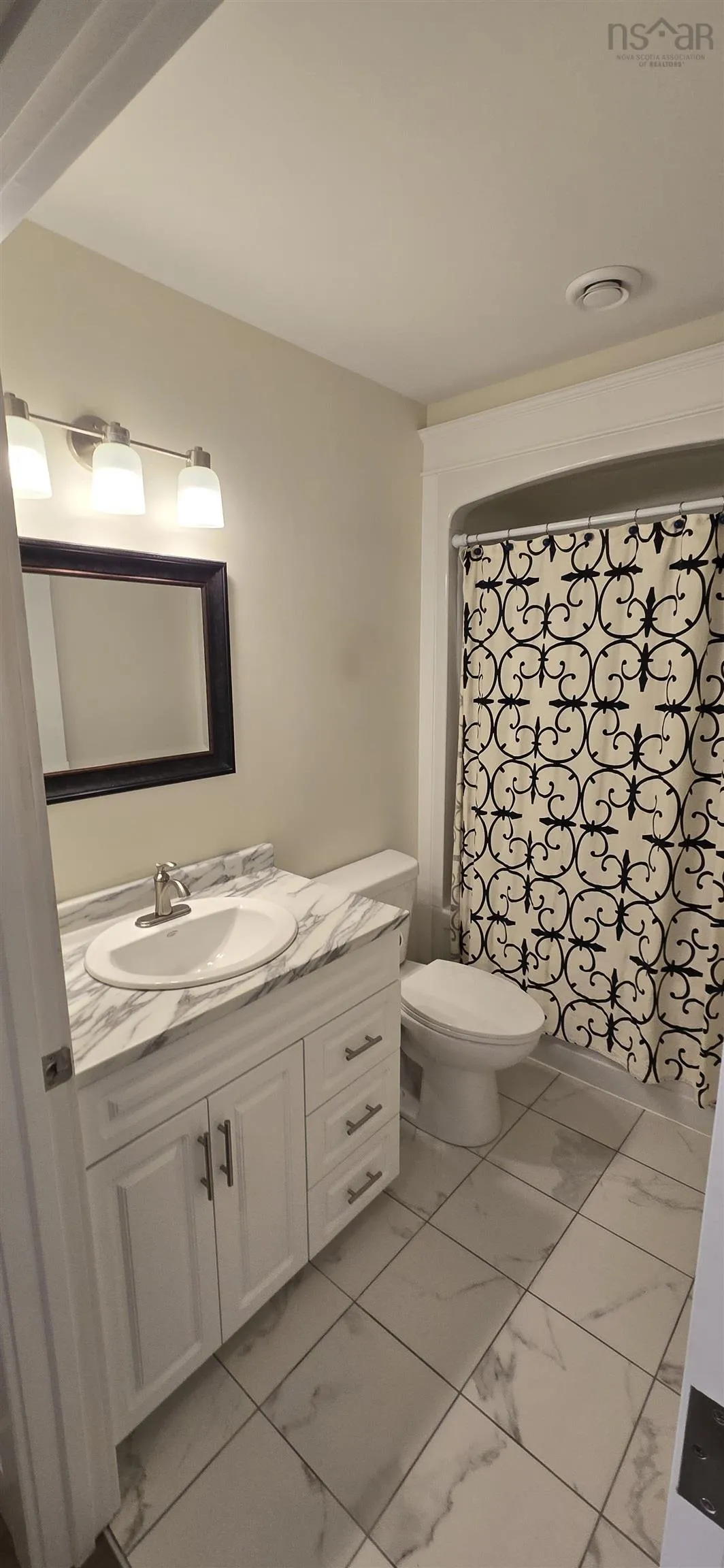 22 Jenifer Court, New Minas, NS B4N 0H7, 2 Bedrooms Bedrooms, ,2 BathroomsBathrooms,Residential,For Sale,Jenifer,202514035
