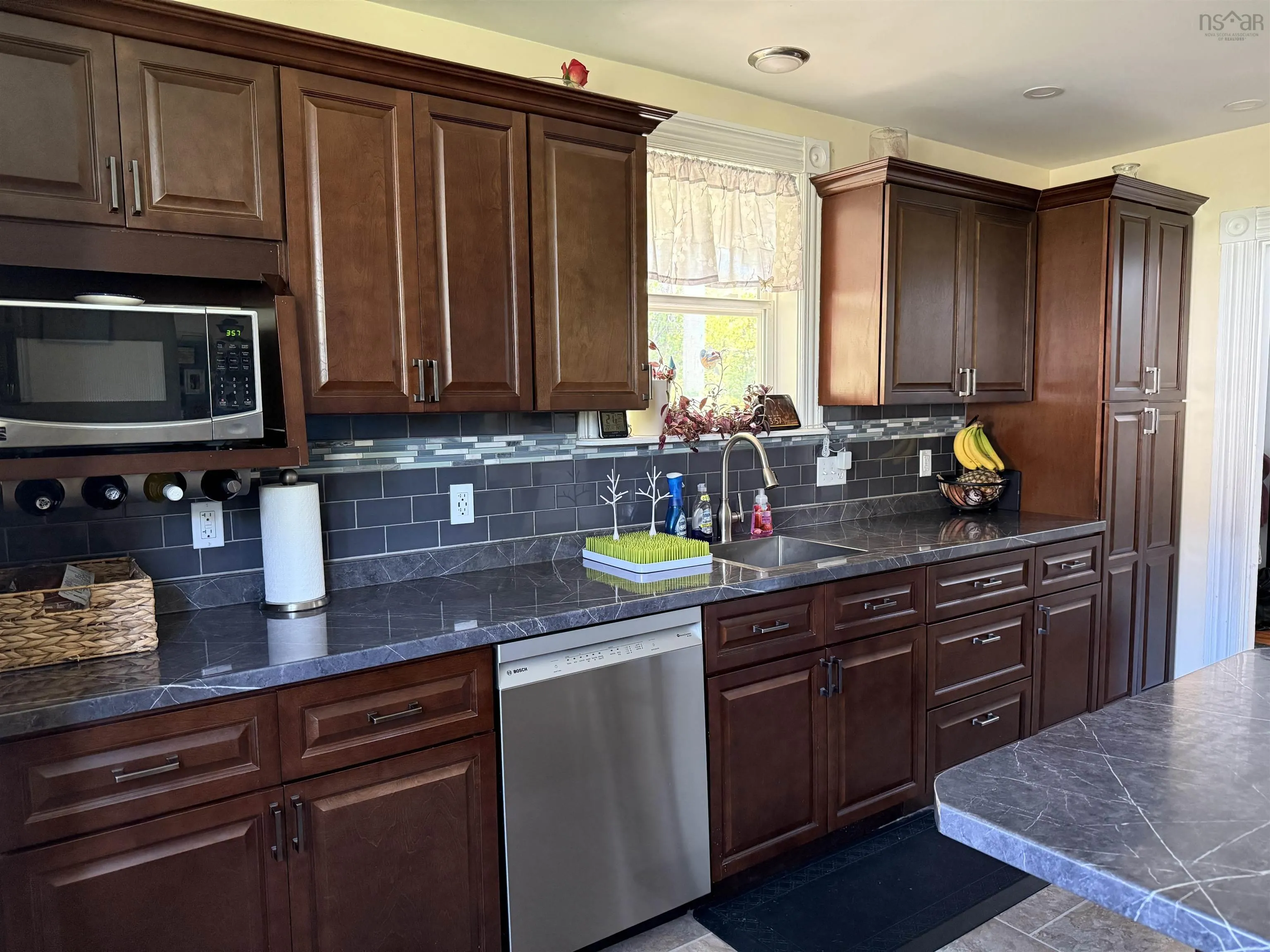 2112 North Street, Westville, NS B0K 2A0, 4 Bedrooms Bedrooms, ,3 BathroomsBathrooms,Residential,For Sale,North,202518861