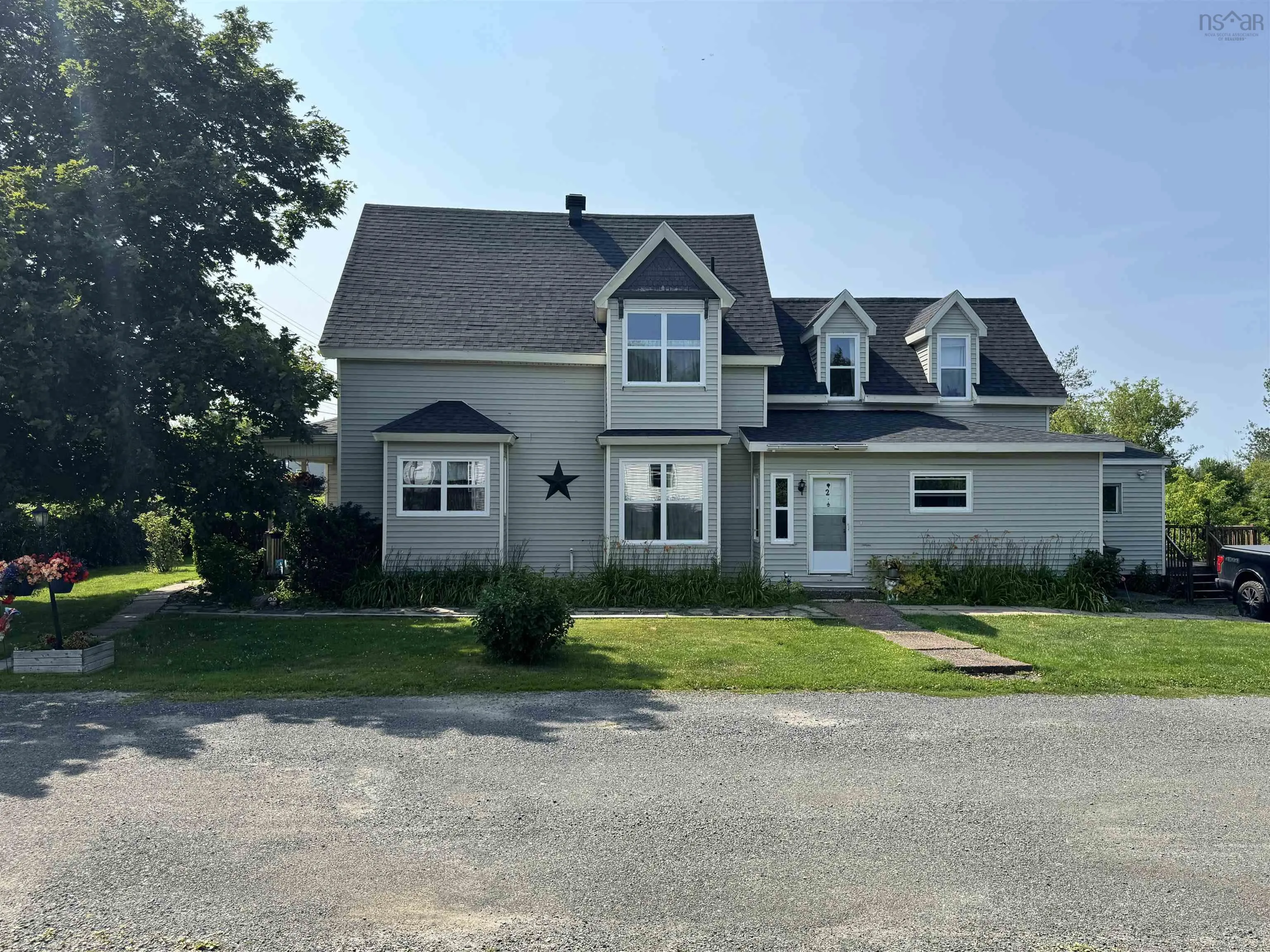 2112 North Street, Westville, NS B0K 2A0, 4 Bedrooms Bedrooms, ,3 BathroomsBathrooms,Residential,For Sale,North,202518861