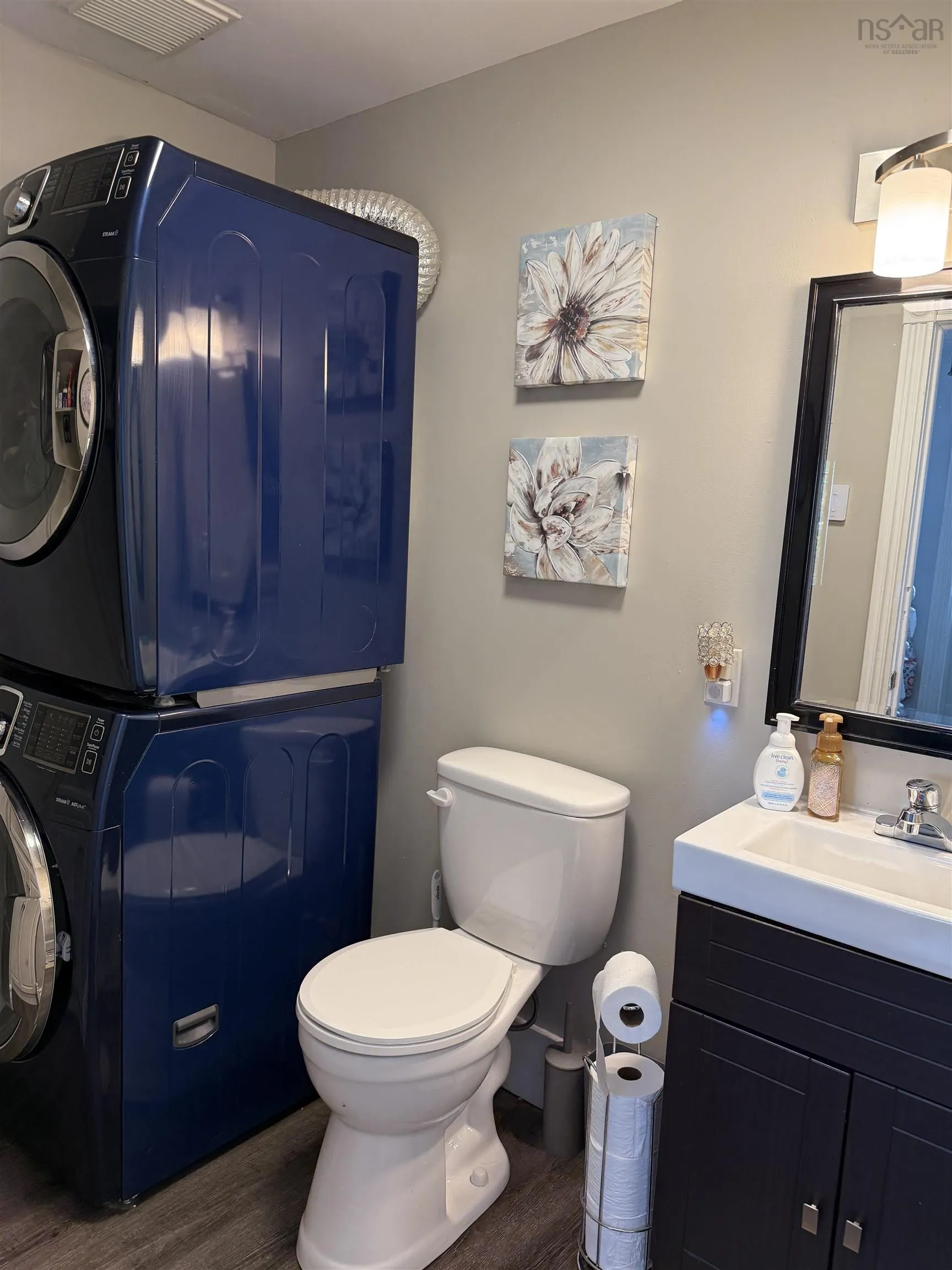 2112 North Street, Westville, NS B0K 2A0, 4 Bedrooms Bedrooms, ,3 BathroomsBathrooms,Residential,For Sale,North,202518861