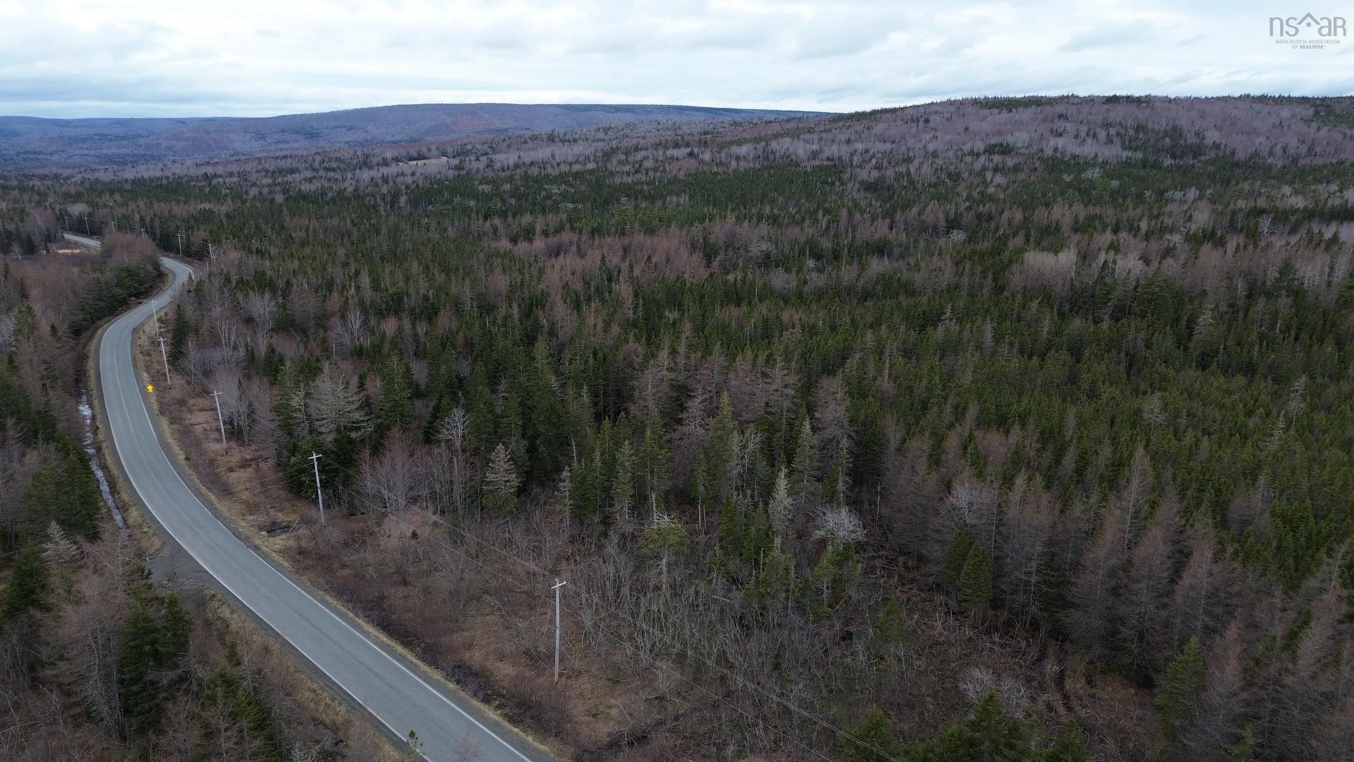 Lot 395 Highway, Ainslie Glen Ns B0e 3m0, ,Land,For Sale,395,202508614