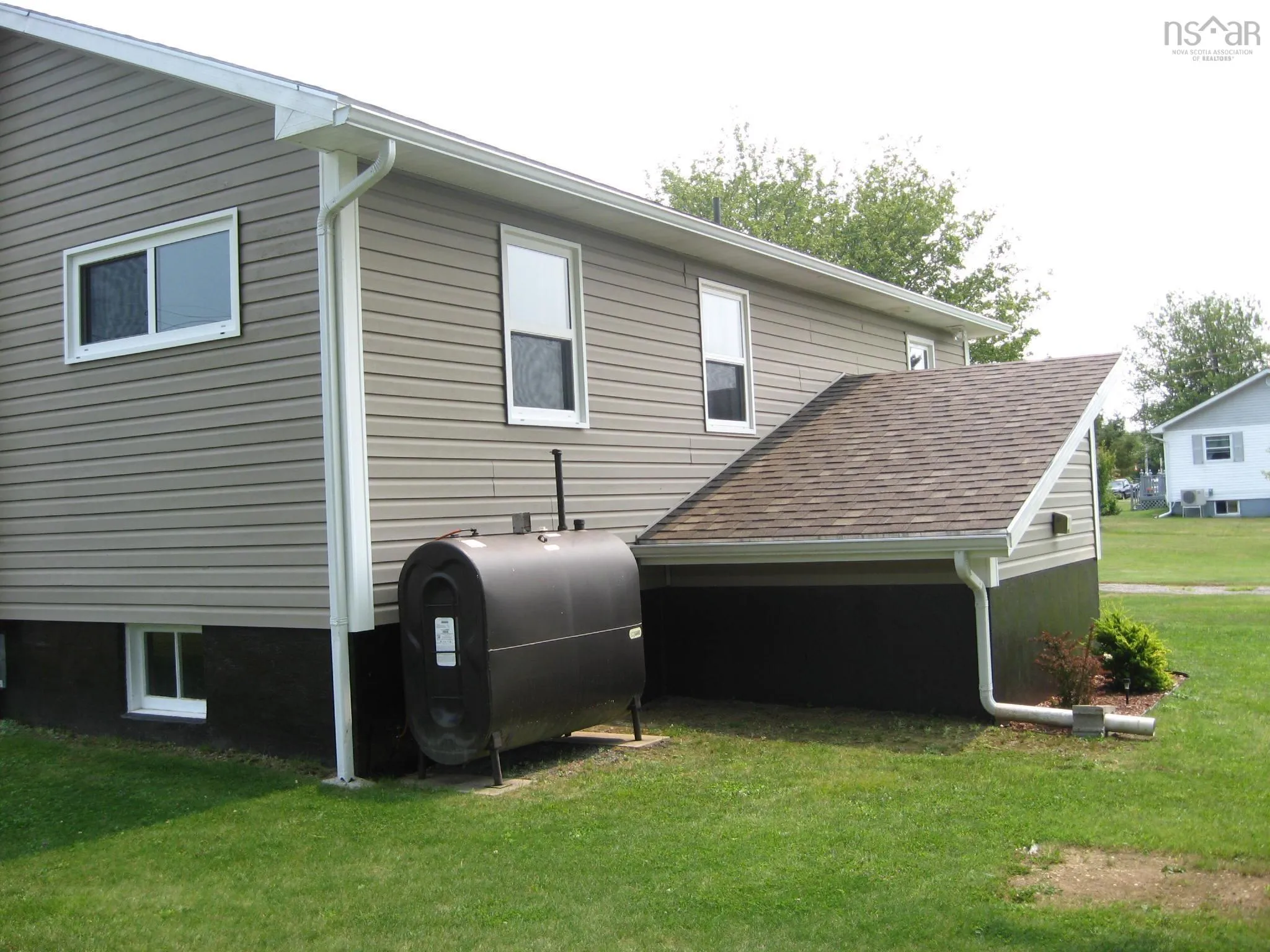 2229 Shore Road, Western Head, NS B0T 1K0, 2 Bedrooms Bedrooms, ,1 BathroomBathrooms,Residential,For Sale,Shore,202519978