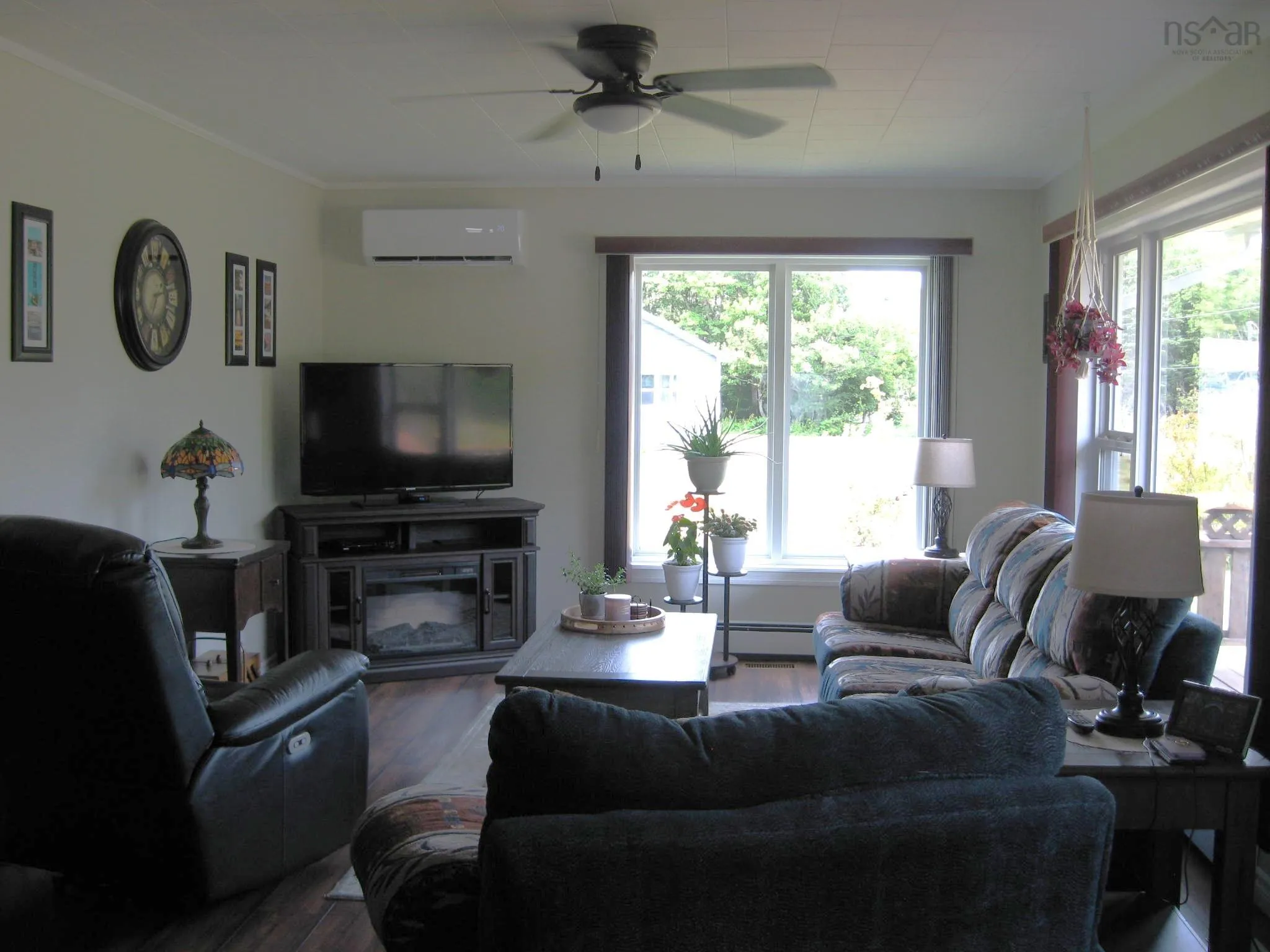 2229 Shore Road, Western Head, NS B0T 1K0, 2 Bedrooms Bedrooms, ,1 BathroomBathrooms,Residential,For Sale,Shore,202519978
